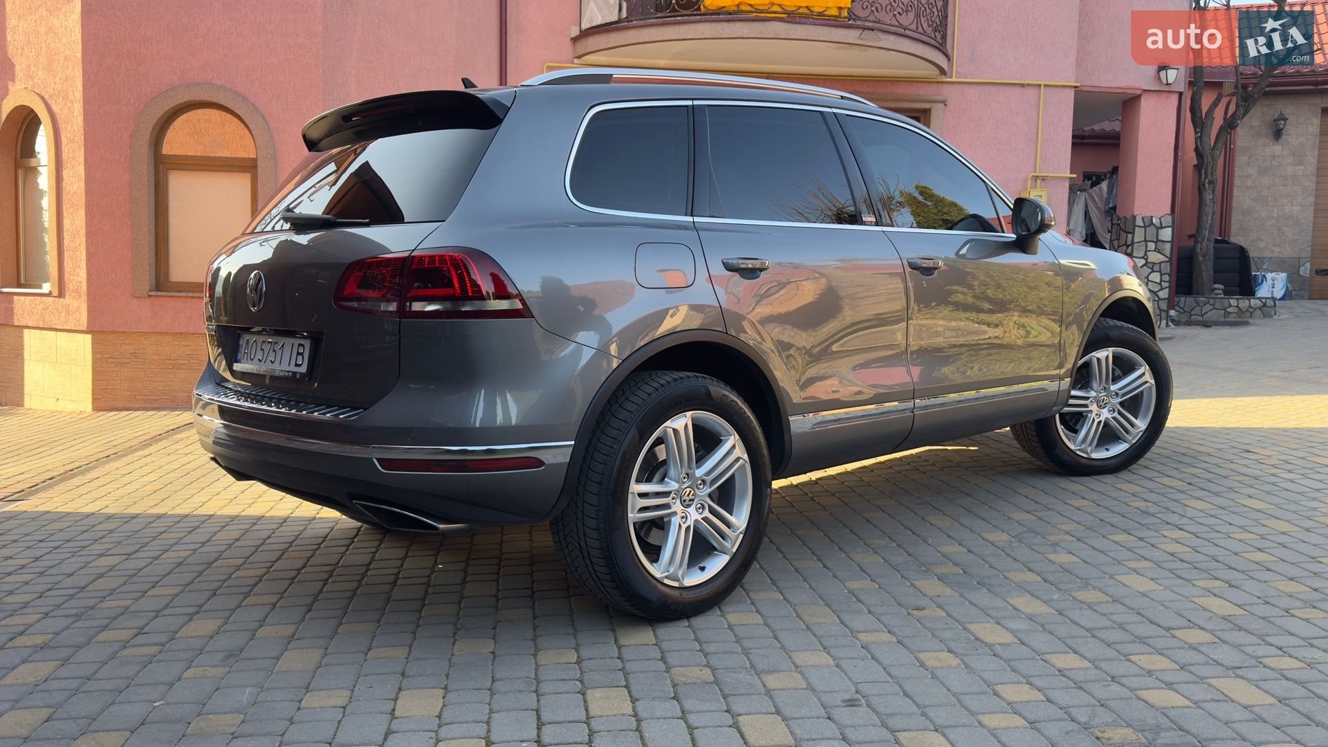 Volkswagen Touareg 2016 VIN WVGZZZ7PZHD017616 фото оголошення 15 з 135