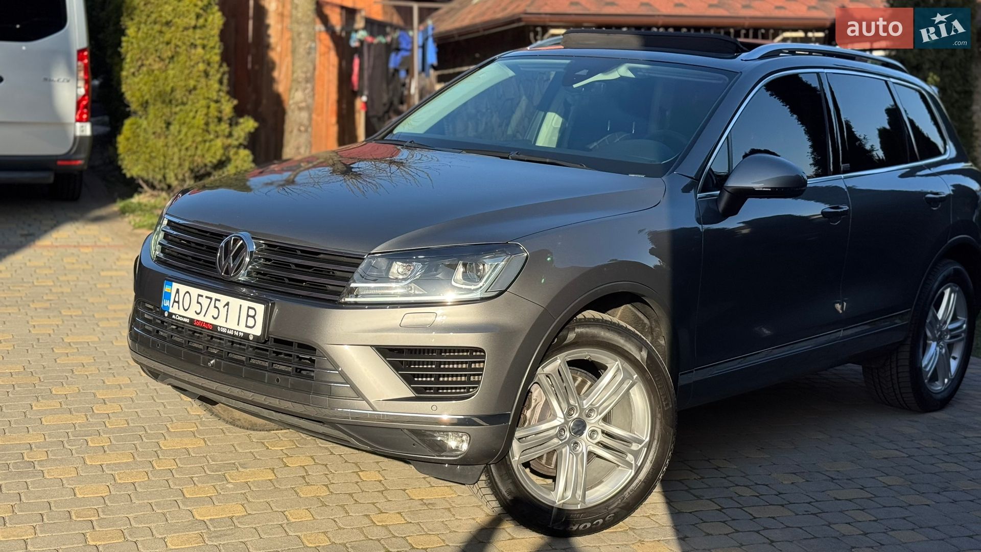 Volkswagen Touareg 2016 VIN WVGZZZ7PZHD017616 фото оголошення 36 з 135