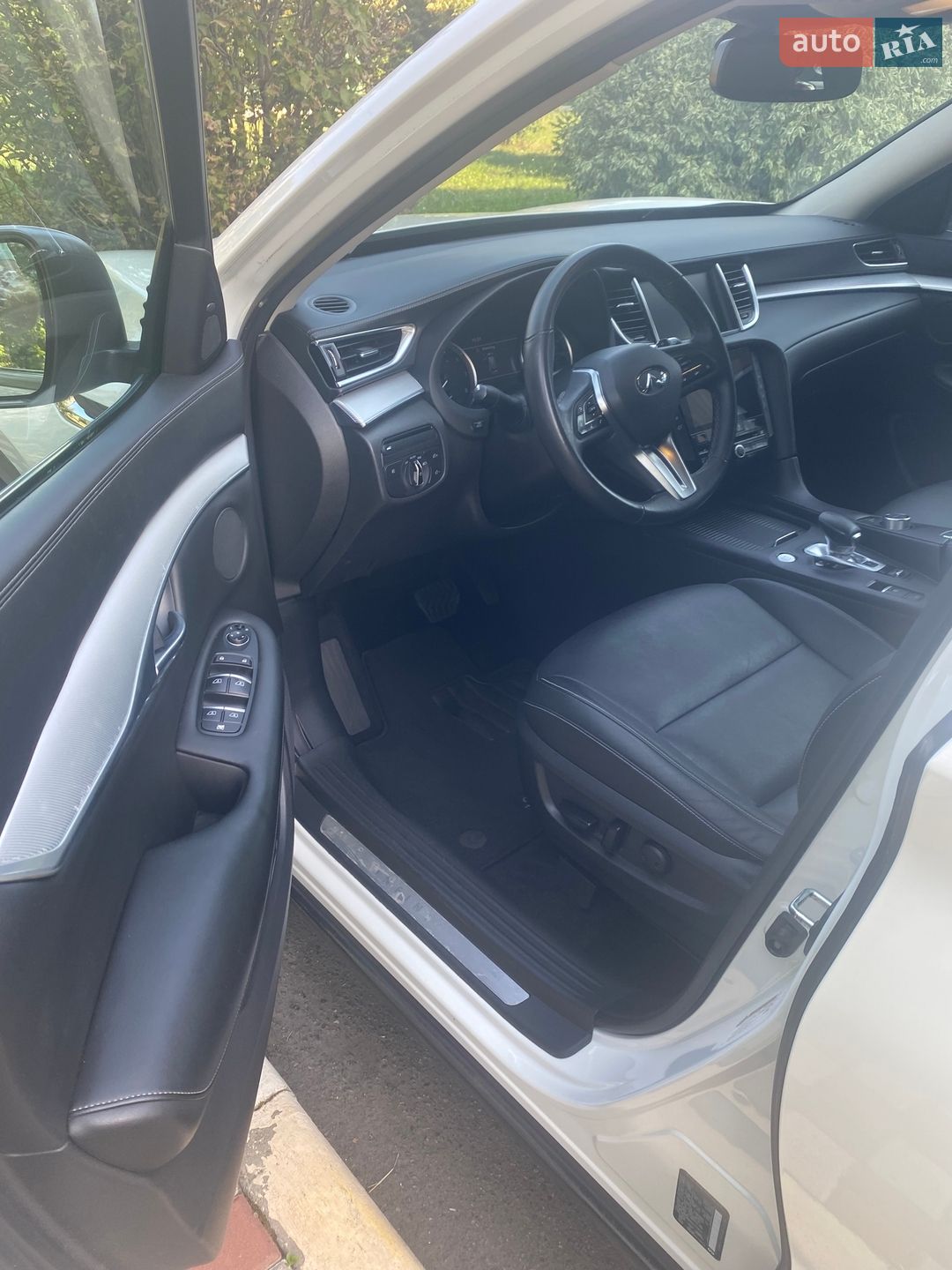 Infiniti QX50 2018 VIN 3PCAJ5M36KF112874 фото оголошення 6 з 9