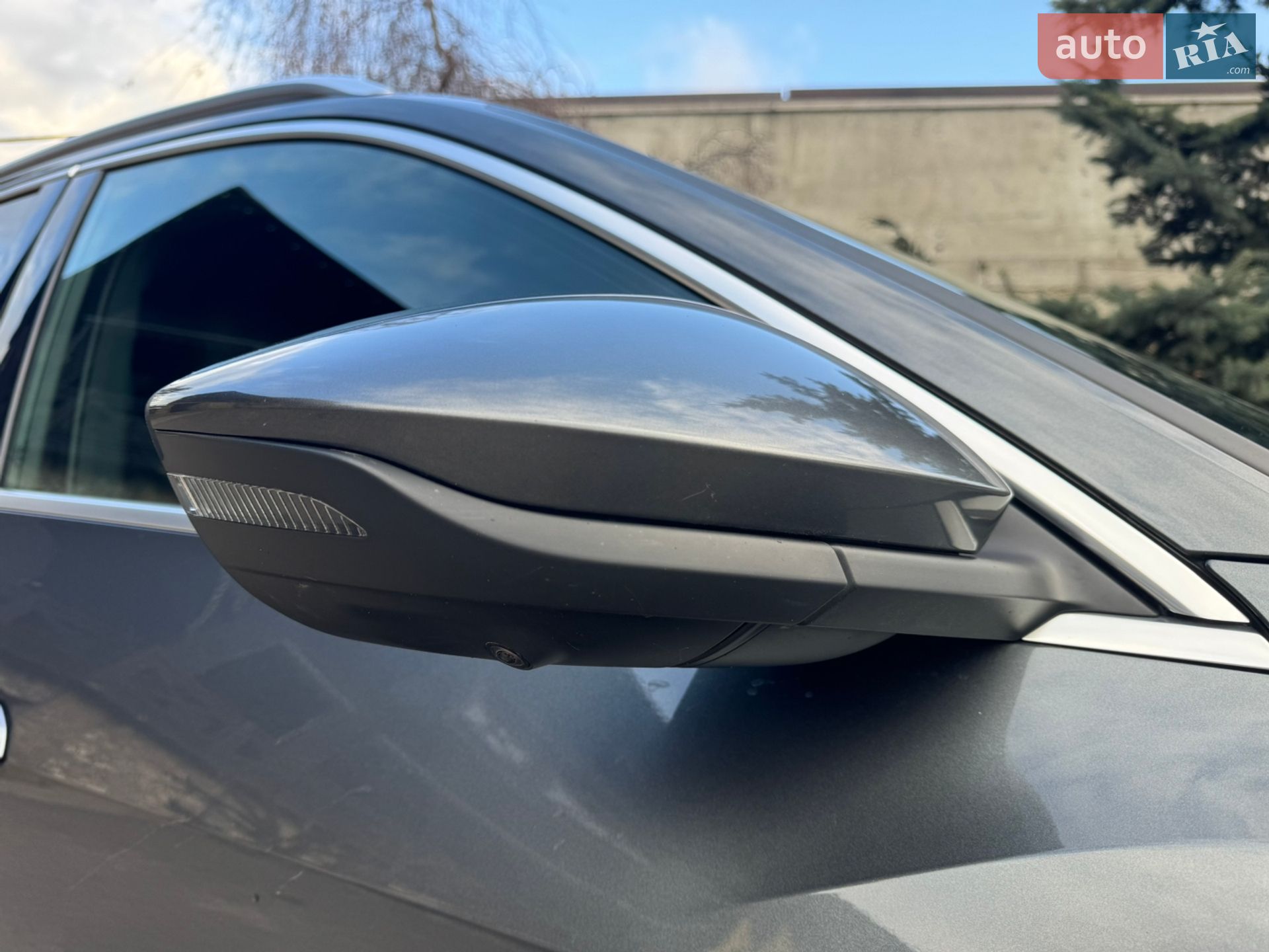 Audi e-tron Sportback 2020 VIN WAUZZZGE1LB037079 фото оголошення 14 з 69