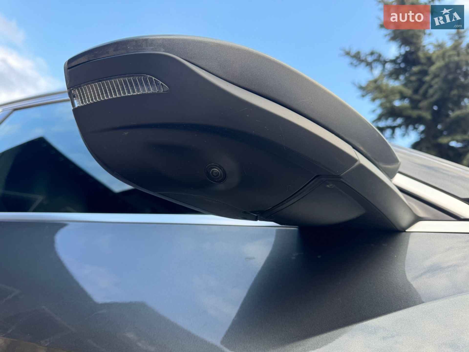 Audi e-tron Sportback 2020 VIN WAUZZZGE1LB037079 фото оголошення 15 з 69
