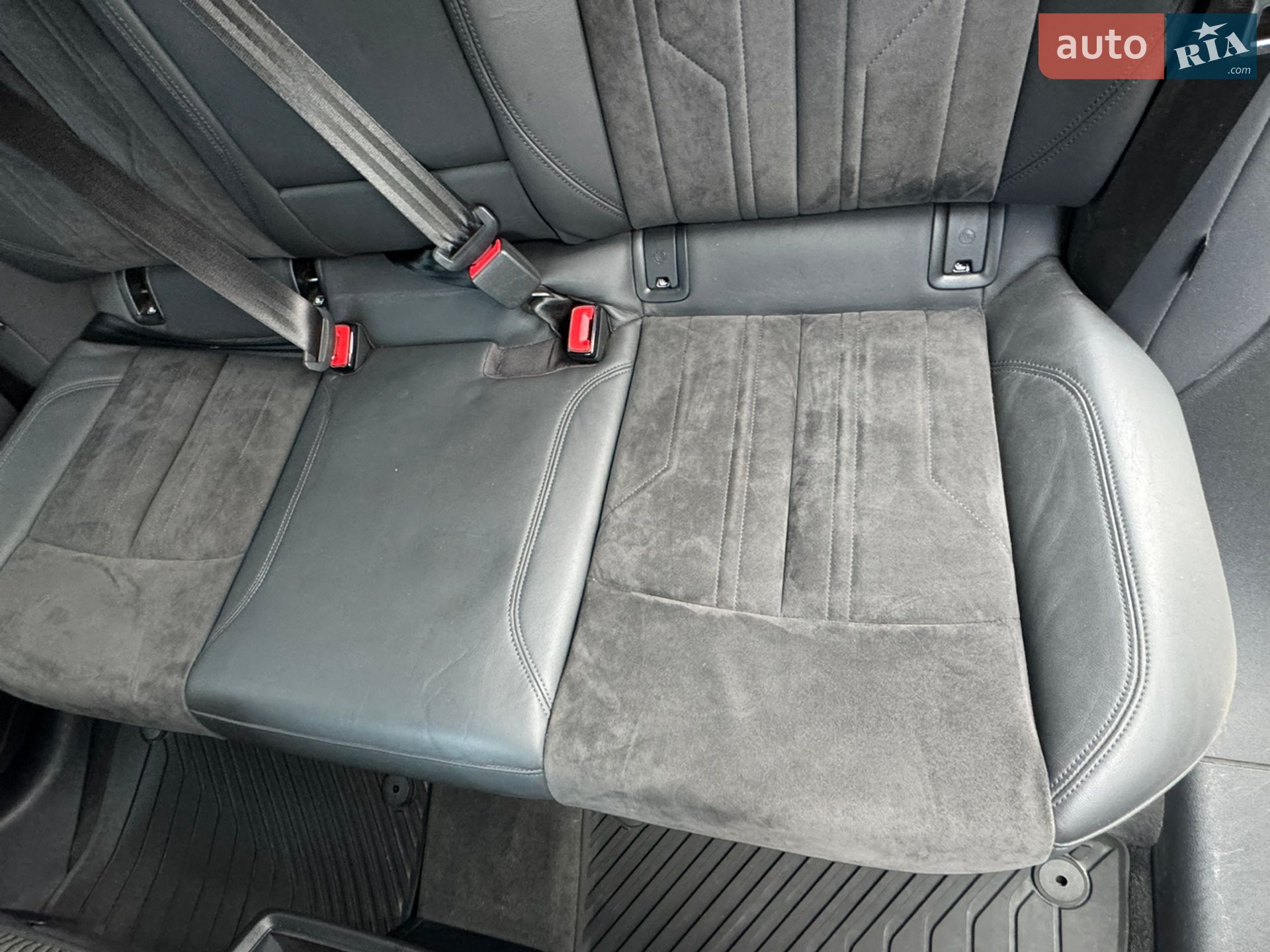 Audi e-tron Sportback 2020 VIN WAUZZZGE1LB037079 фото оголошення 32 з 69