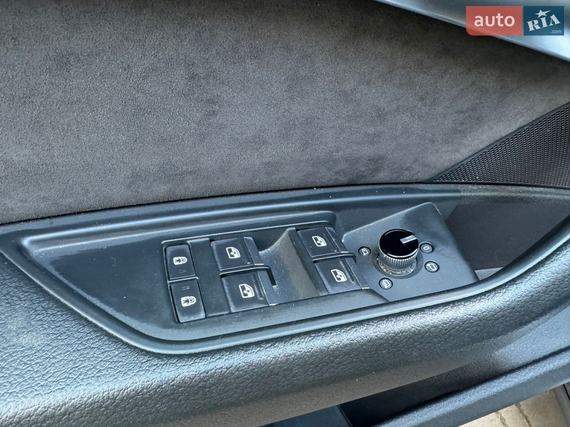 Audi e-tron Sportback 2020 VIN WAUZZZGE1LB037079 фото оголошення 39 з 69