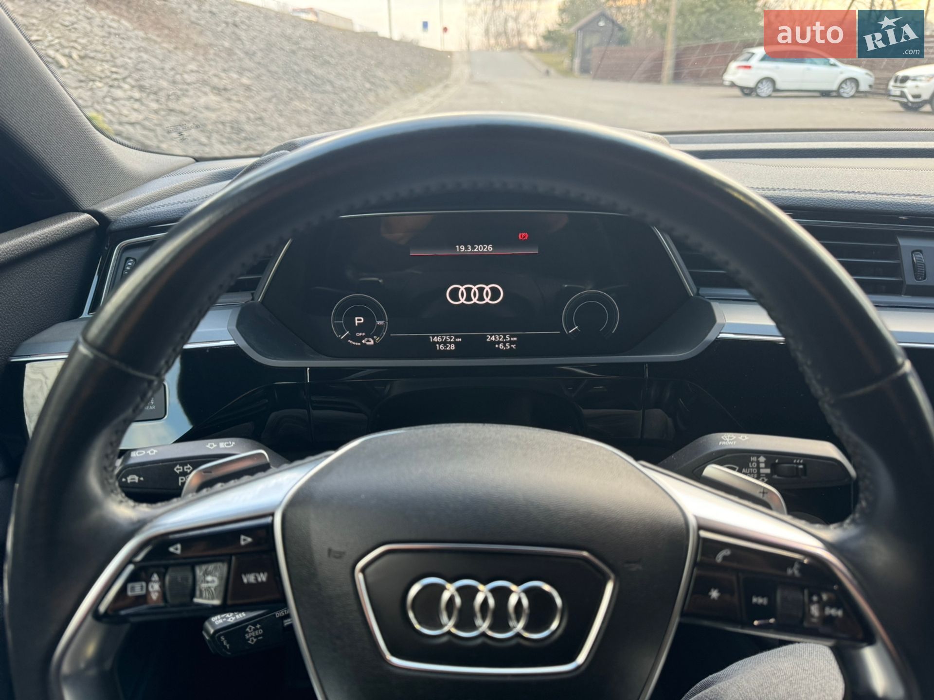 Audi e-tron Sportback 2020 VIN WAUZZZGE1LB037079 фото оголошення 55 з 69