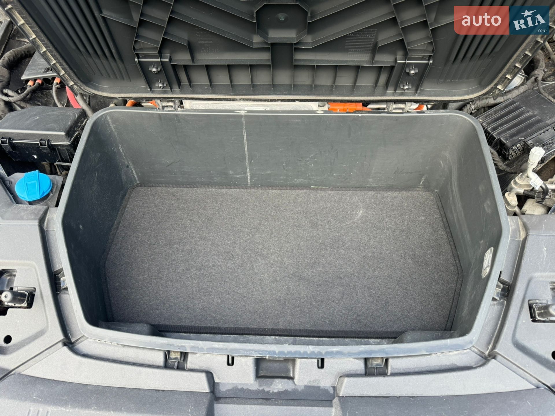 Audi e-tron Sportback 2020 VIN WAUZZZGE1LB037079 фото оголошення 60 з 69