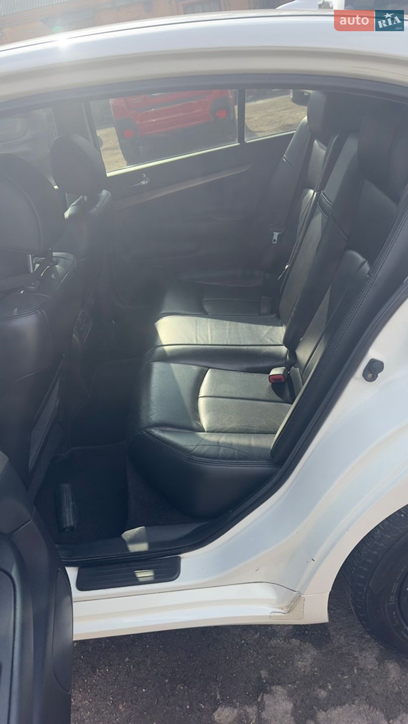 Infiniti G25 2012 VIN JN1DV6AP8CM812874 фото оголошення 6 з 19