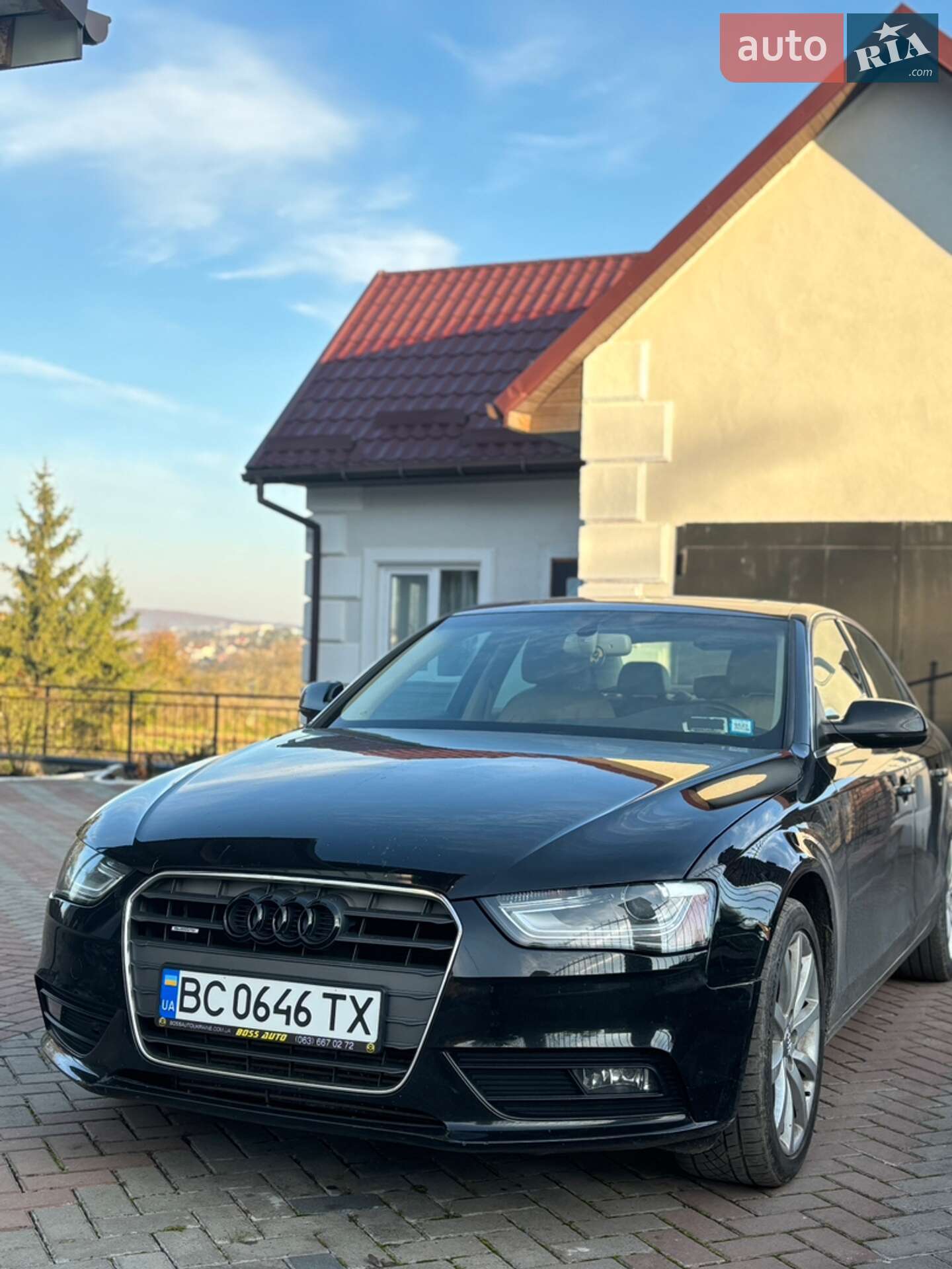 Audi A4 2013 VIN WAUEFAFL1DN035597 фото оголошення 2 з 26