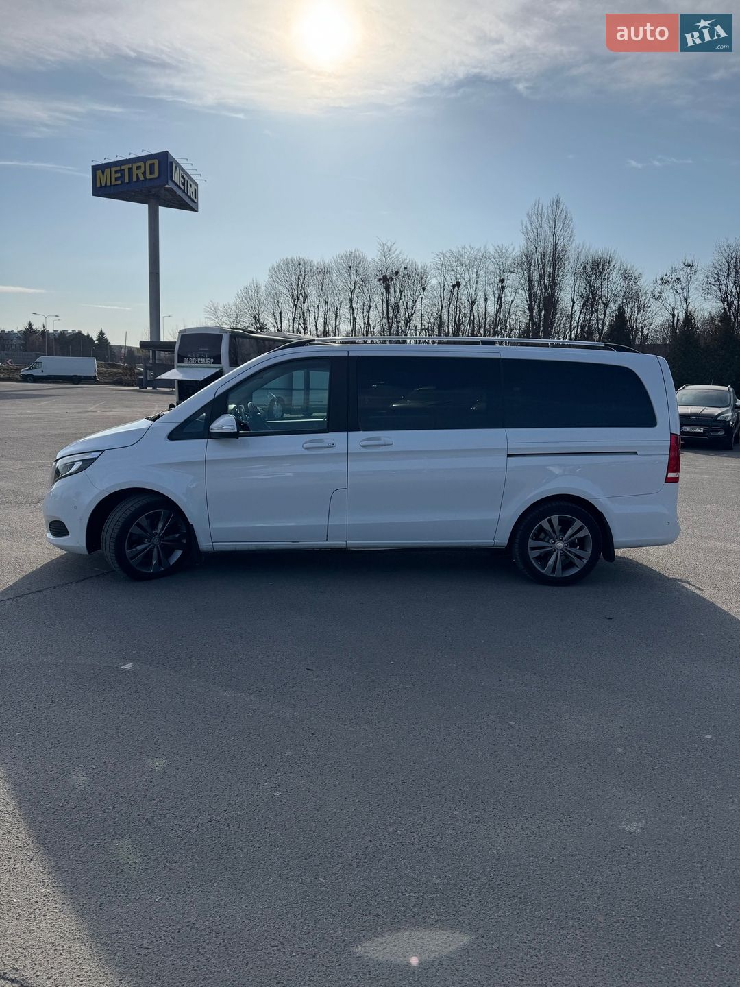 Mercedes-Benz V-Class 2014 VIN WDF44781313011912 фото оголошення 2 з 44