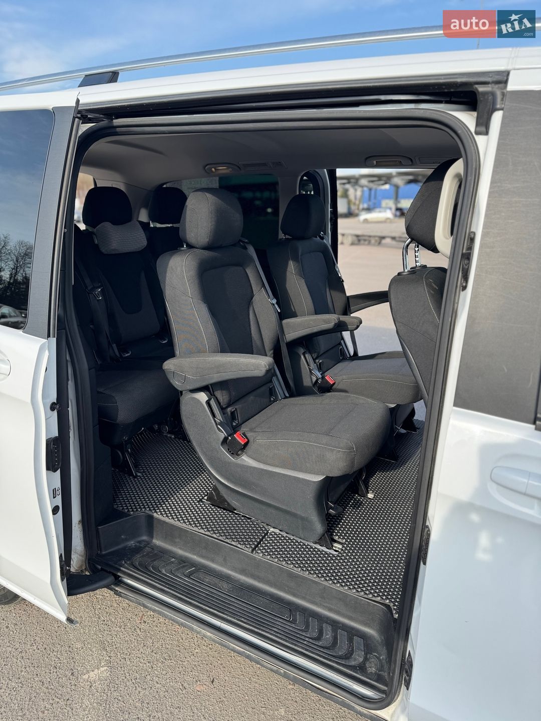 Mercedes-Benz V-Class 2014 VIN WDF44781313011912 фото оголошення 20 з 44