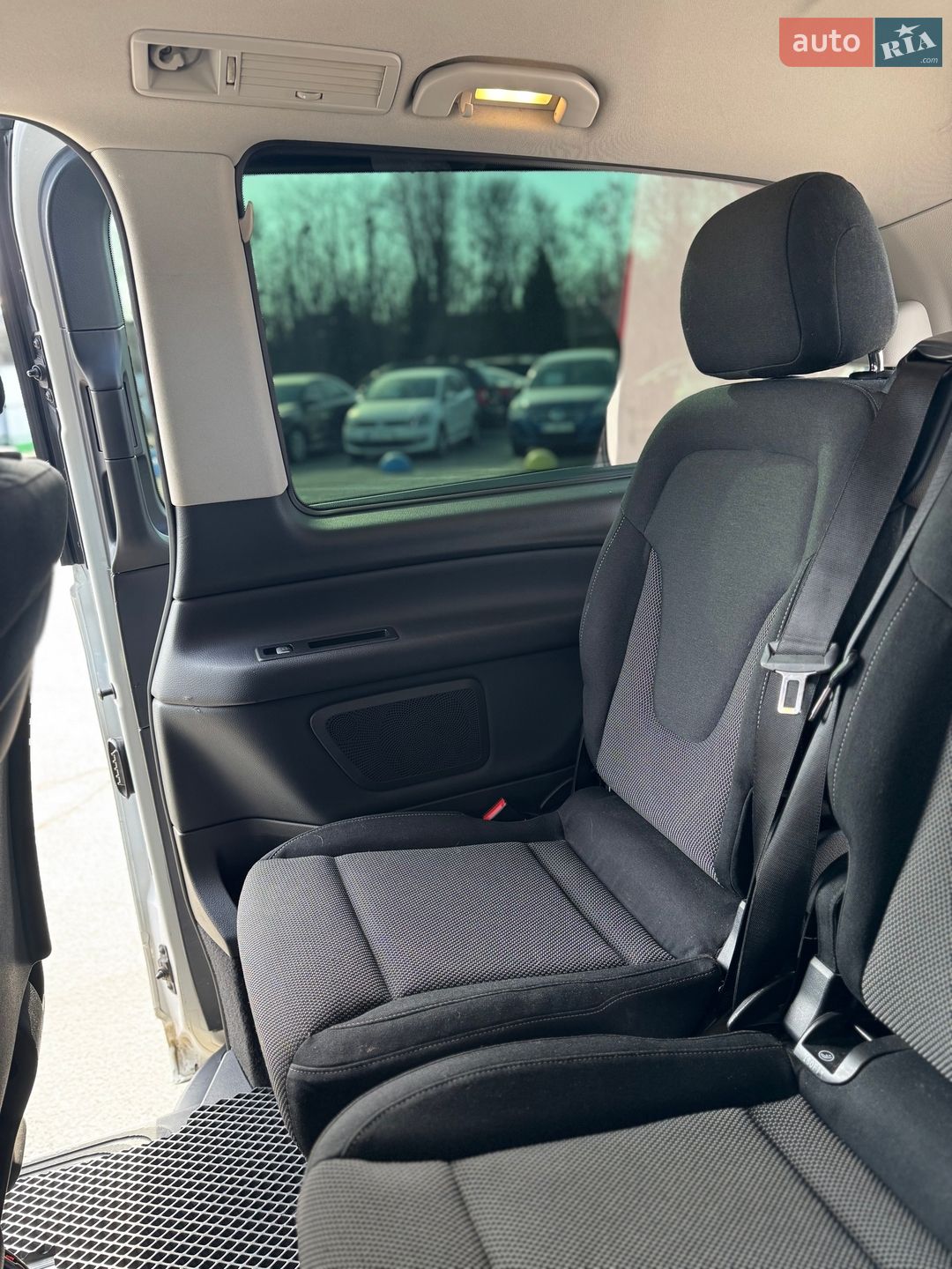 Mercedes-Benz V-Class 2014 VIN WDF44781313011912 фото оголошення 27 з 44