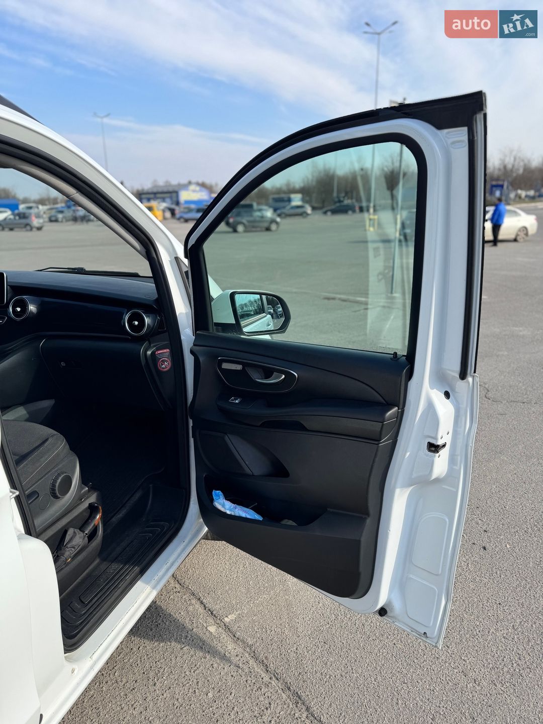Mercedes-Benz V-Class 2014 VIN WDF44781313011912 фото оголошення 35 з 44