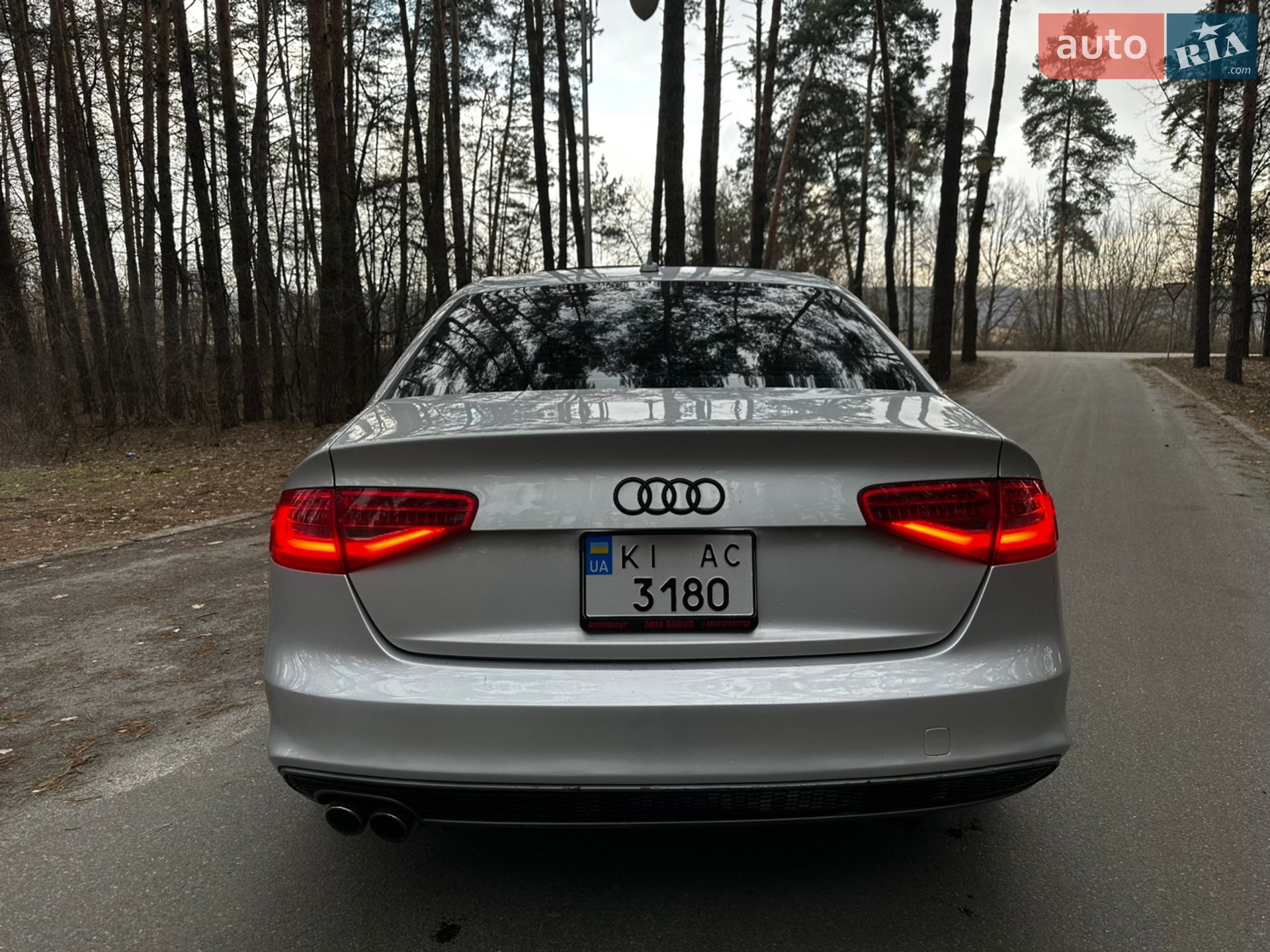 Audi A4 2013 VIN WAUBFAFL1EN015273 фото оголошення 2 з 24