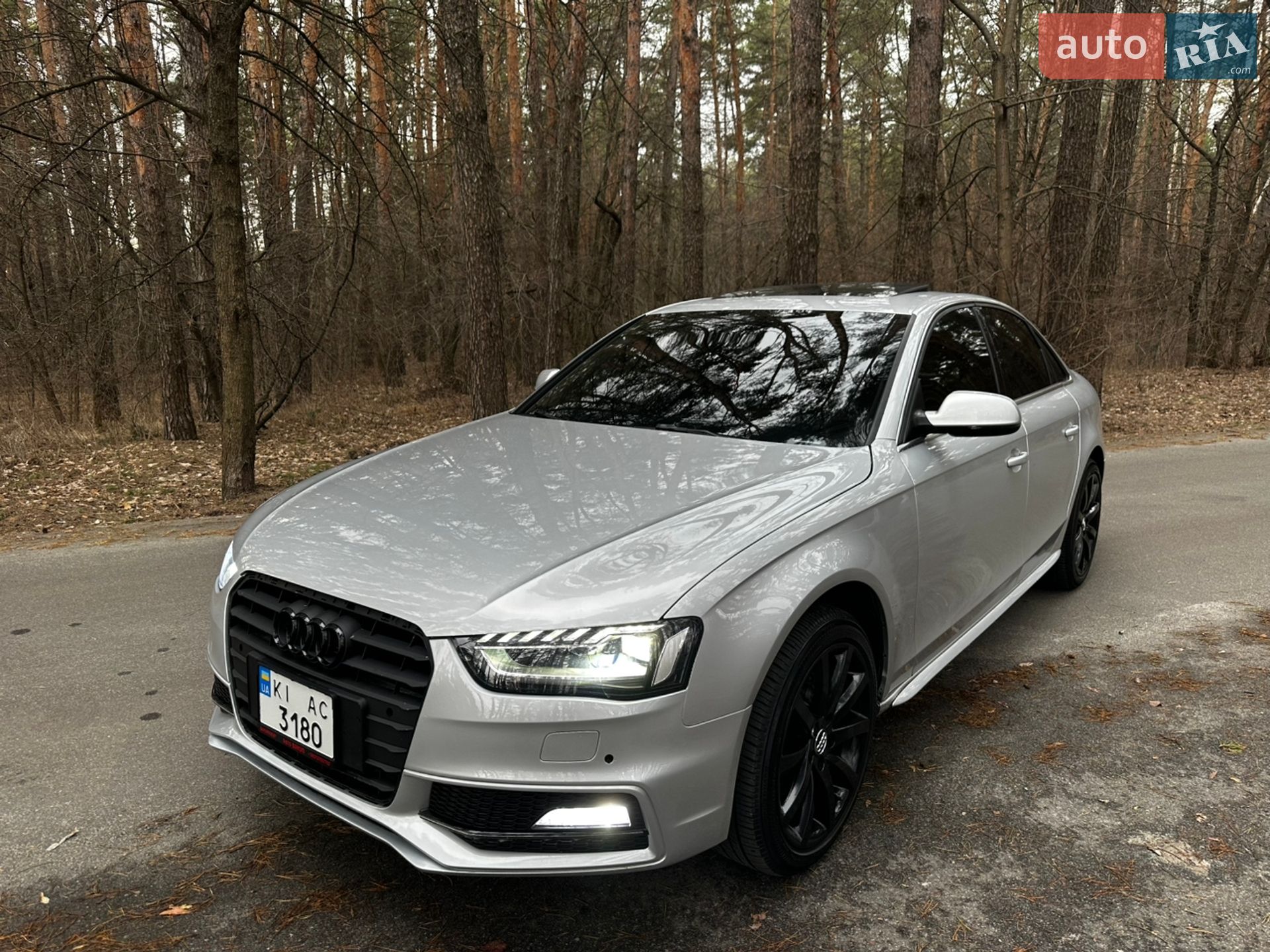 Audi A4 2013 VIN WAUBFAFL1EN015273 фото оголошення 7 з 24