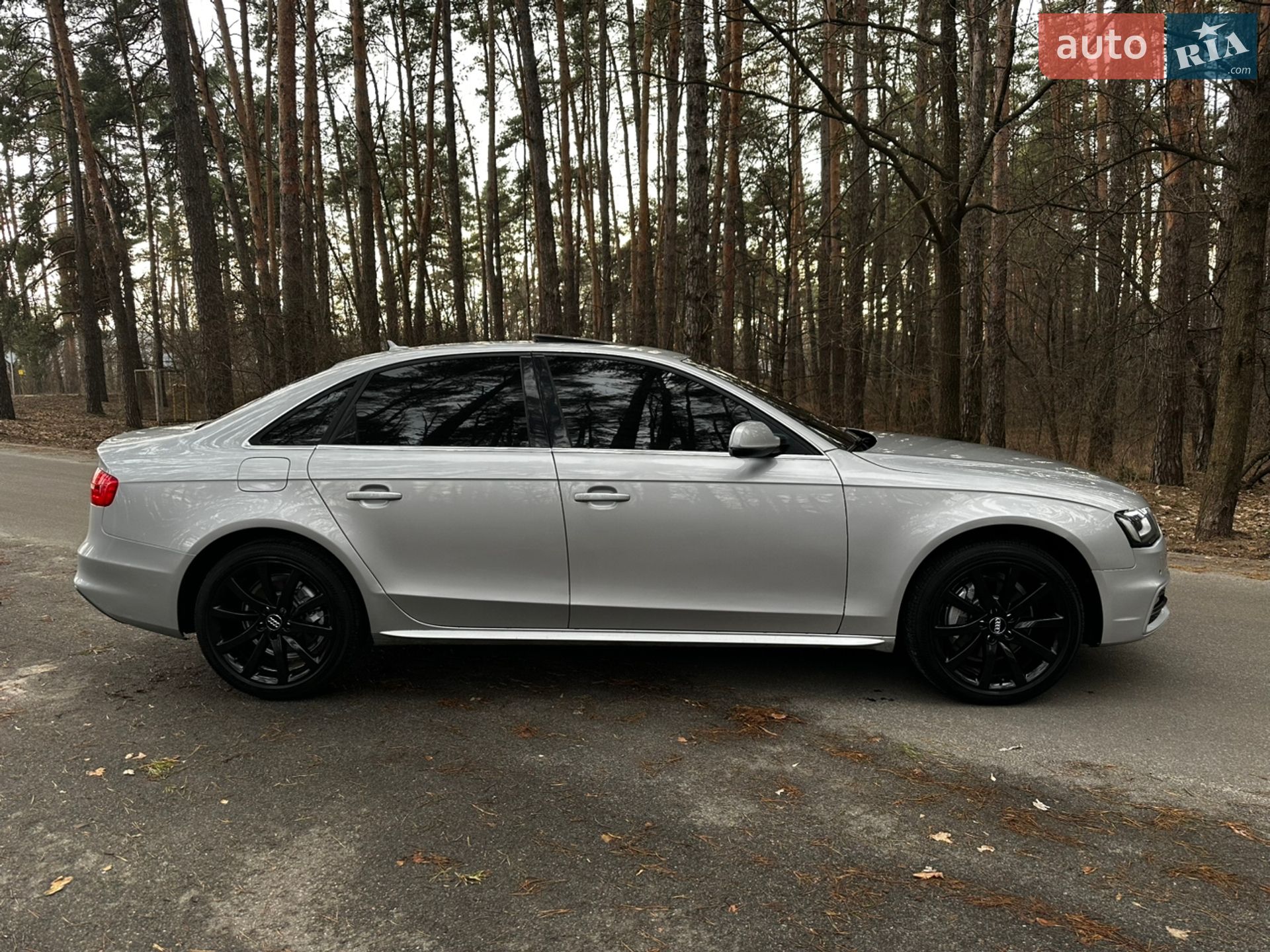 Audi A4 2013 VIN WAUBFAFL1EN015273 фото оголошення 10 з 24