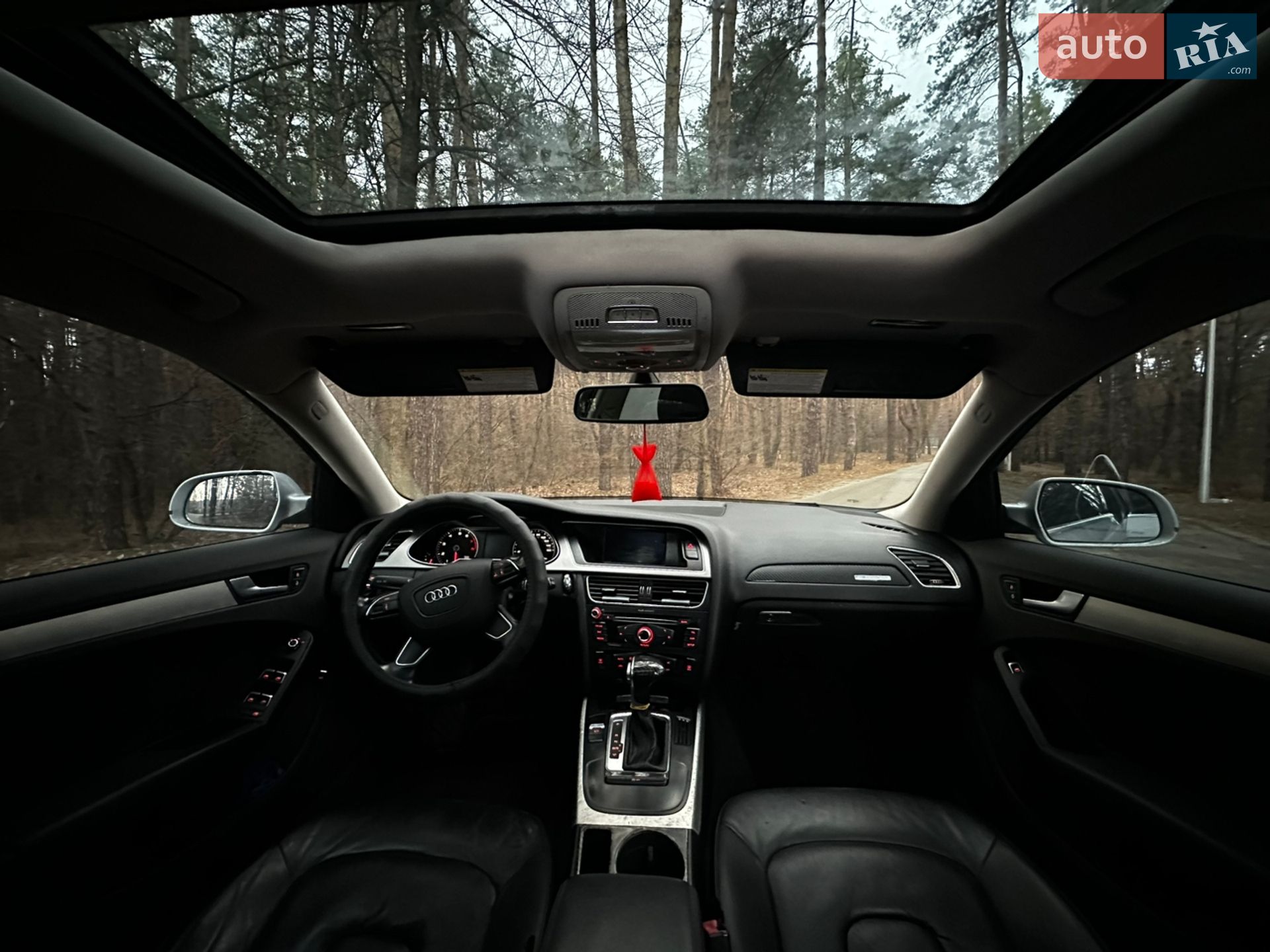 Audi A4 2013 VIN WAUBFAFL1EN015273 фото оголошення 12 з 24