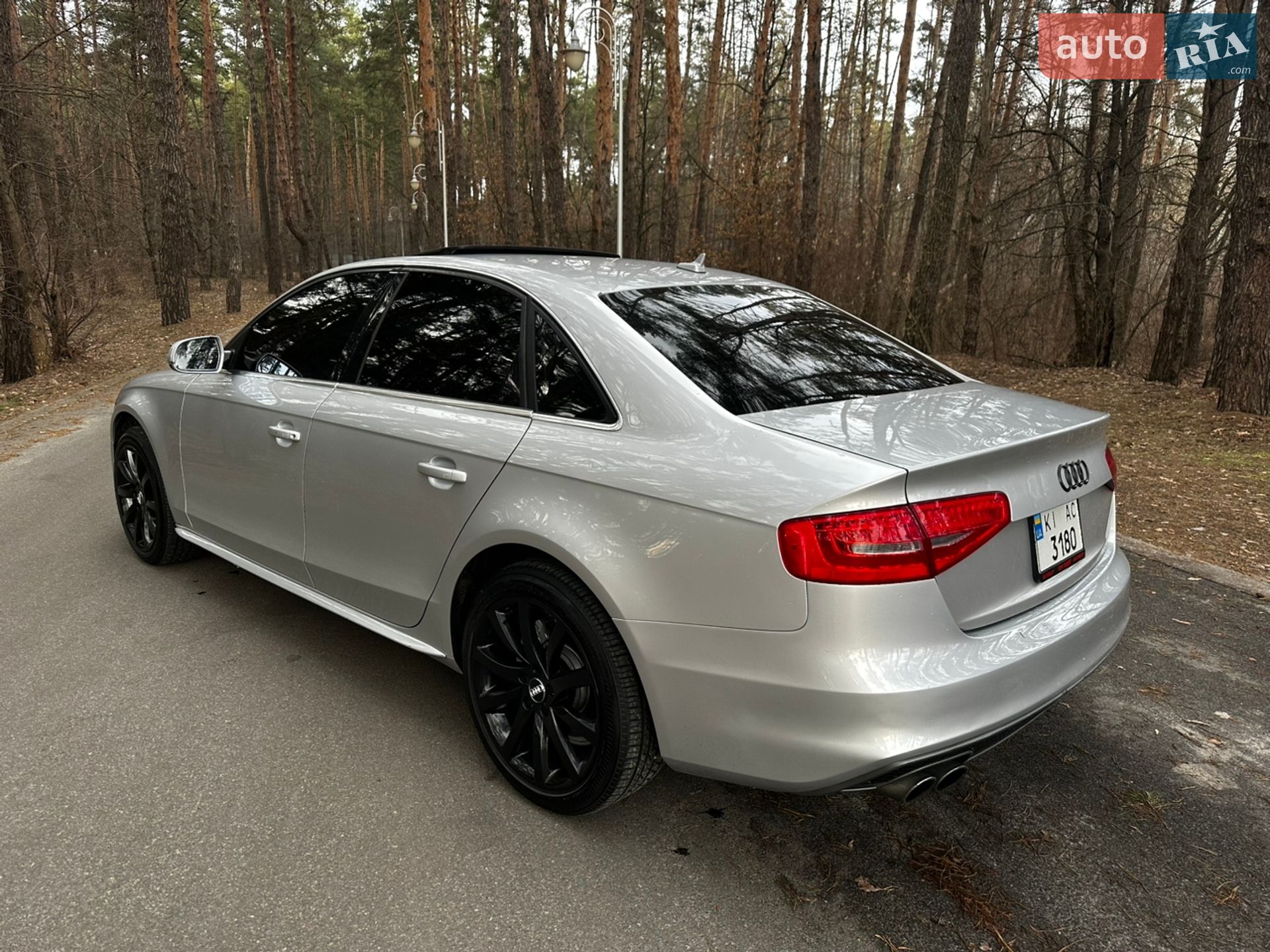 Audi A4 2013 VIN WAUBFAFL1EN015273 фото оголошення 16 з 24