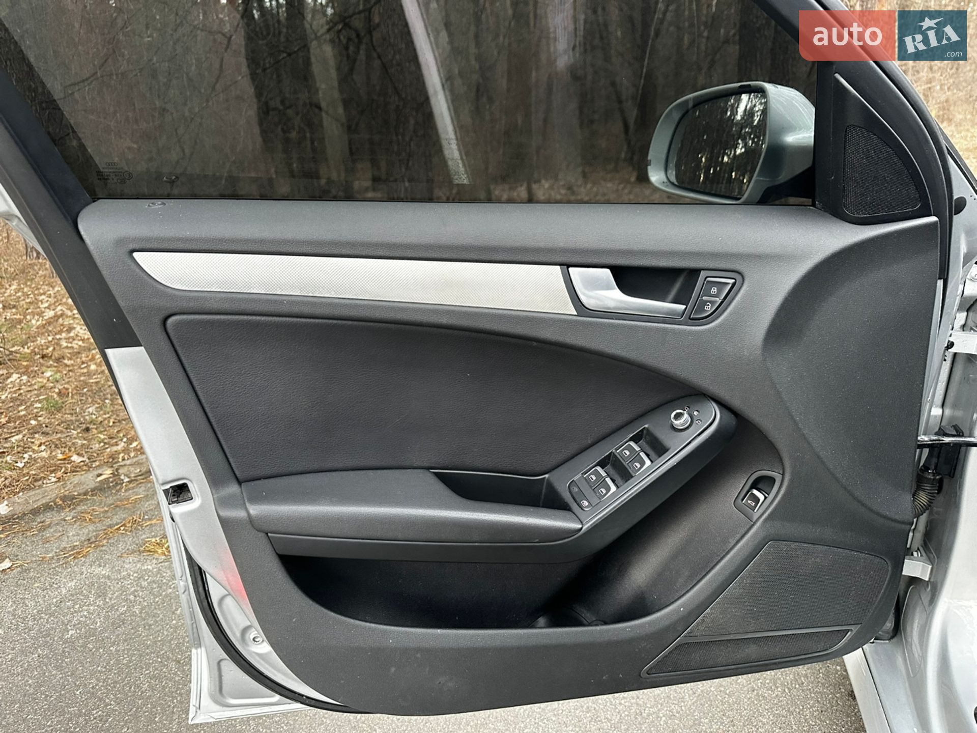 Audi A4 2013 VIN WAUBFAFL1EN015273 фото оголошення 17 з 24
