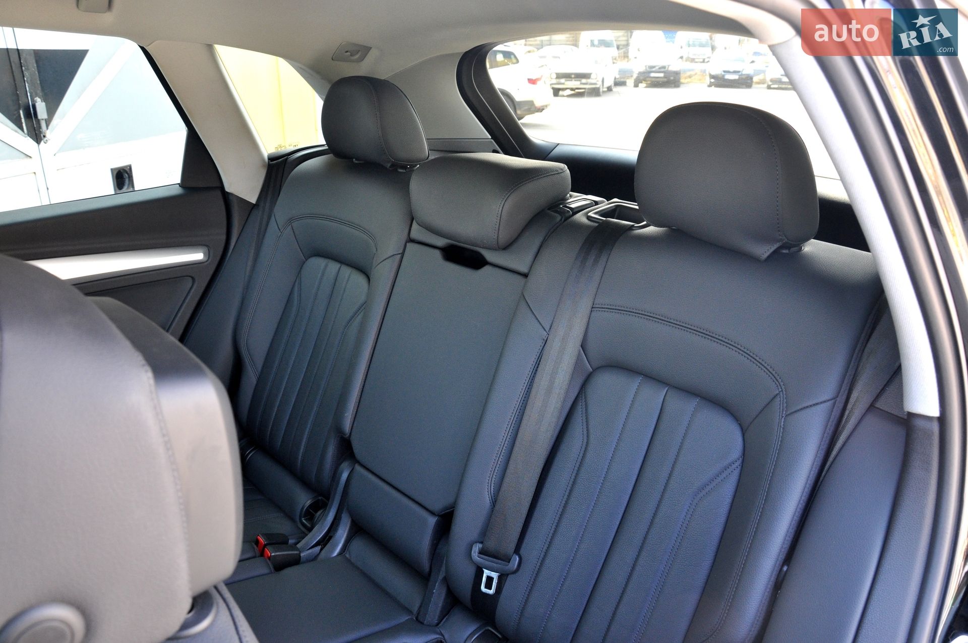 Audi Q5 2020 VIN WA1ANAFY8L2072351 фото оголошення 21 з 59