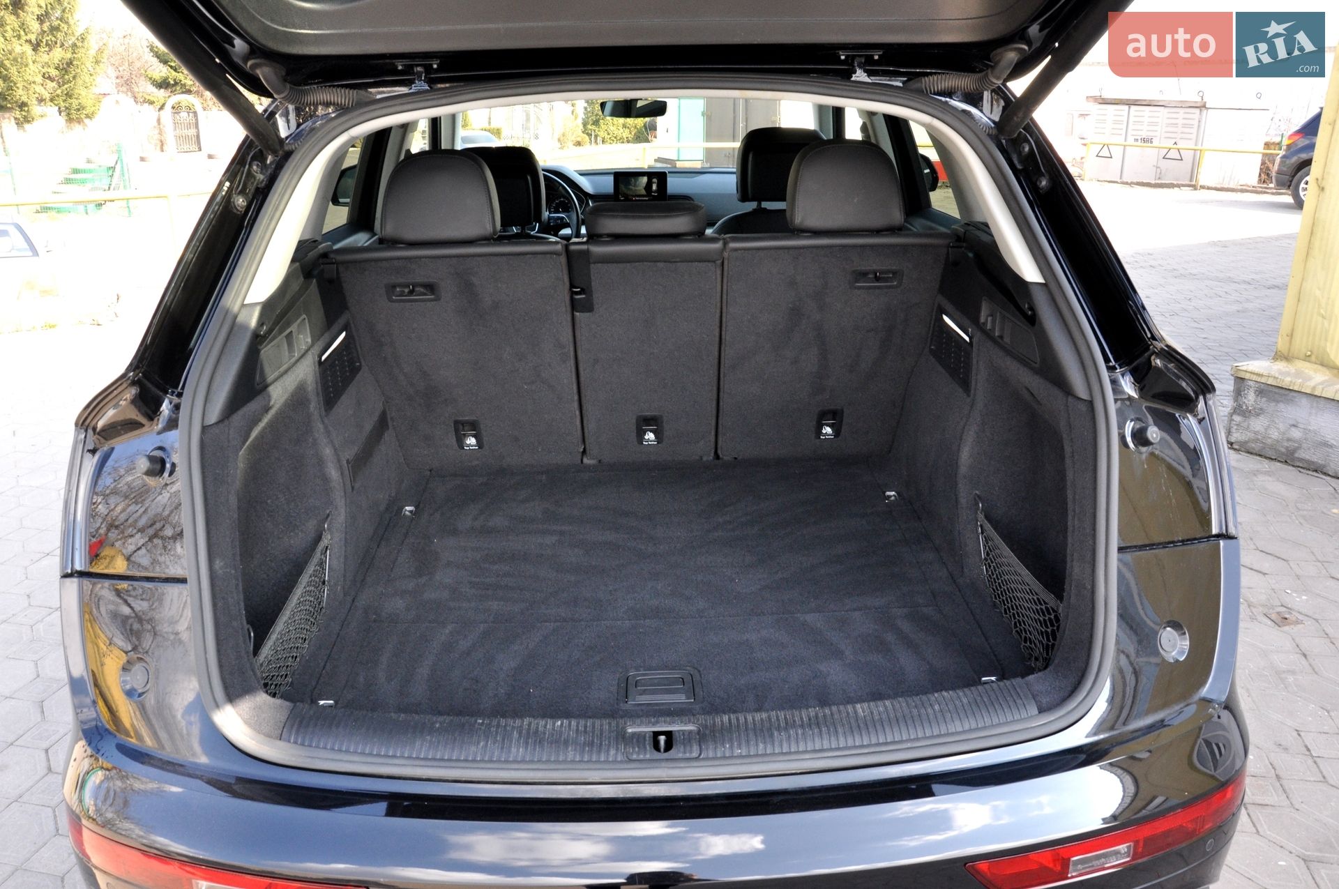 Audi Q5 2020 VIN WA1ANAFY8L2072351 фото оголошення 23 з 59