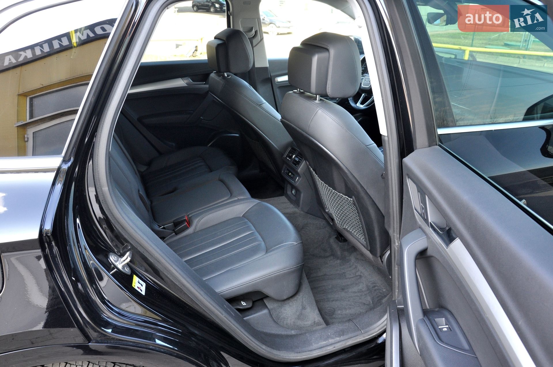Audi Q5 2020 VIN WA1ANAFY8L2072351 фото оголошення 26 з 59