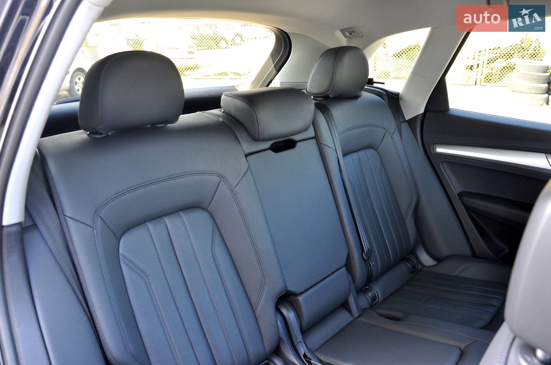 Audi Q5 2020 VIN WA1ANAFY8L2072351 фото оголошення 27 з 59