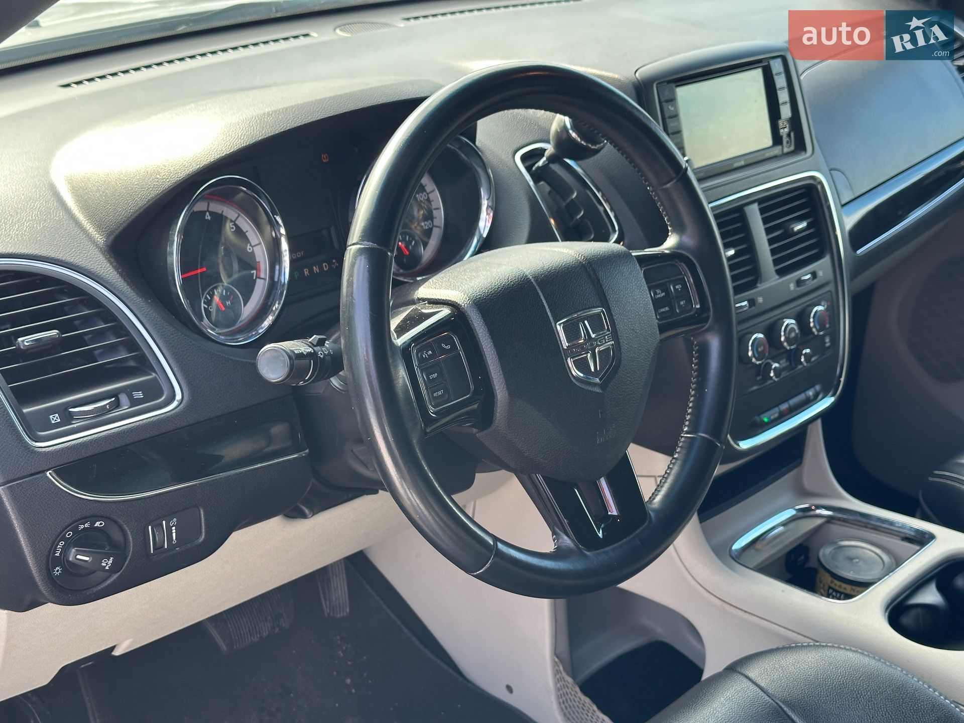 Dodge Grand Caravan 2017 VIN 2C4RDGCGXHR791569 фото оголошення 13 з 29