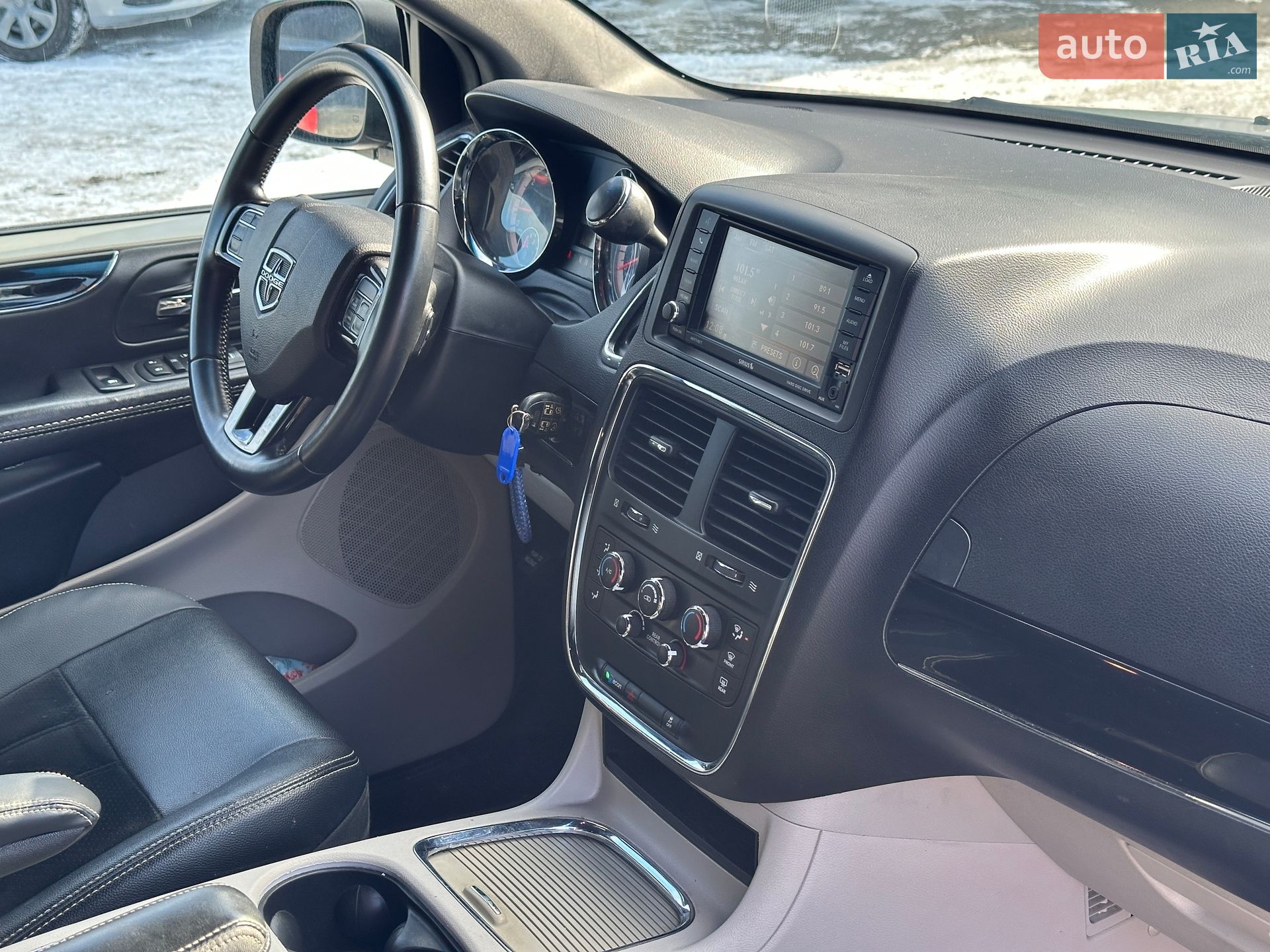 Dodge Grand Caravan 2017 VIN 2C4RDGCGXHR791569 фото оголошення 23 з 29