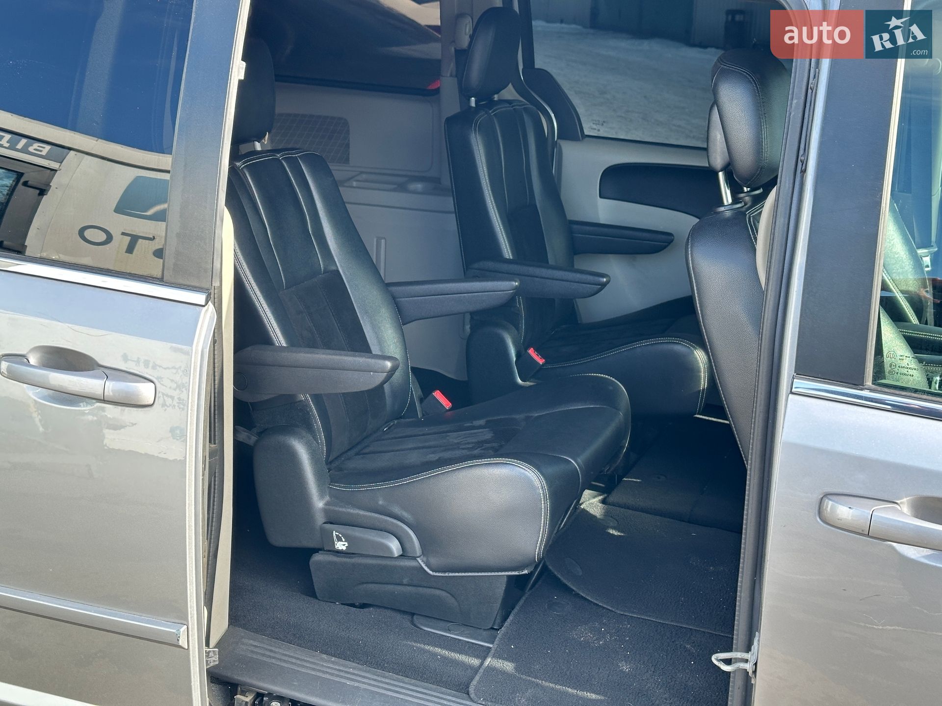 Dodge Grand Caravan 2017 VIN 2C4RDGCGXHR791569 фото оголошення 25 з 29