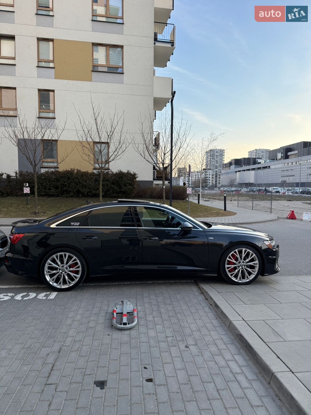 Audi A6 2018 VIN WAUM2AF20KN036462 фото оголошення 6 з 12