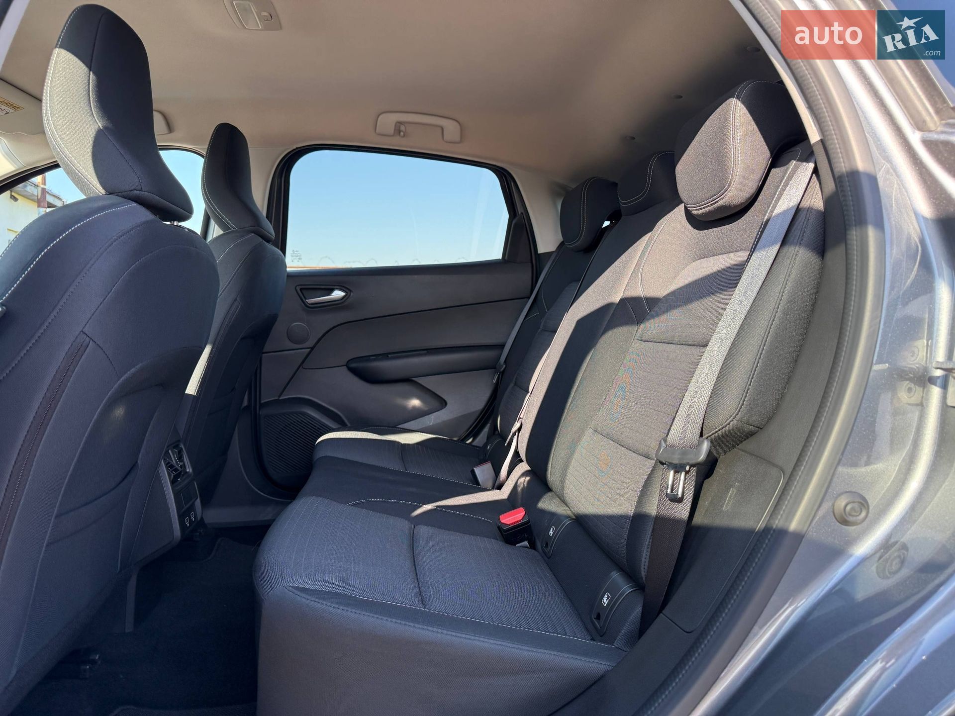 Renault Arkana 2021 VIN VF1RJL00068270327 фото оголошення 11 з 32
