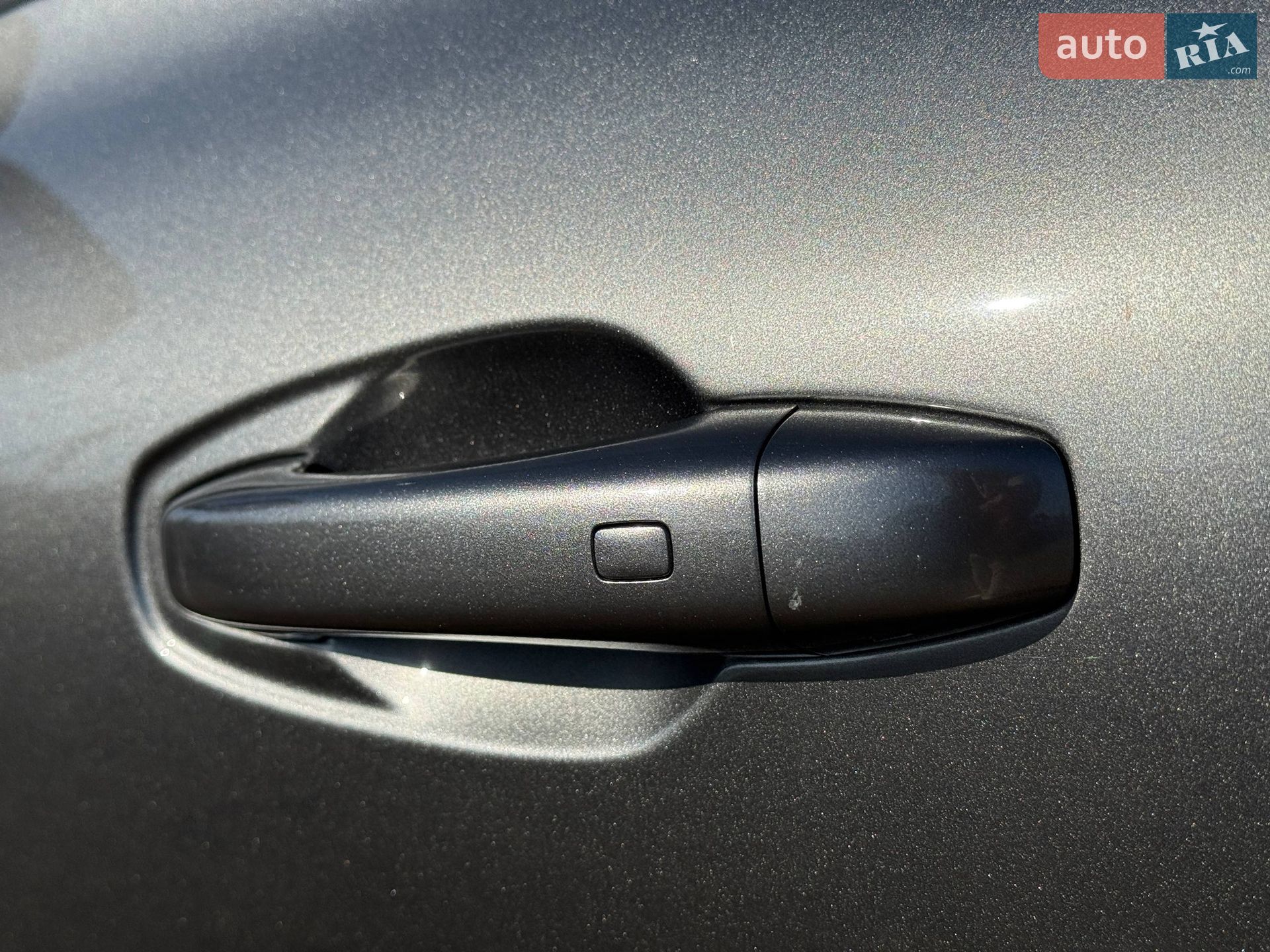 Renault Arkana 2021 VIN VF1RJL00068270327 фото оголошення 17 з 32
