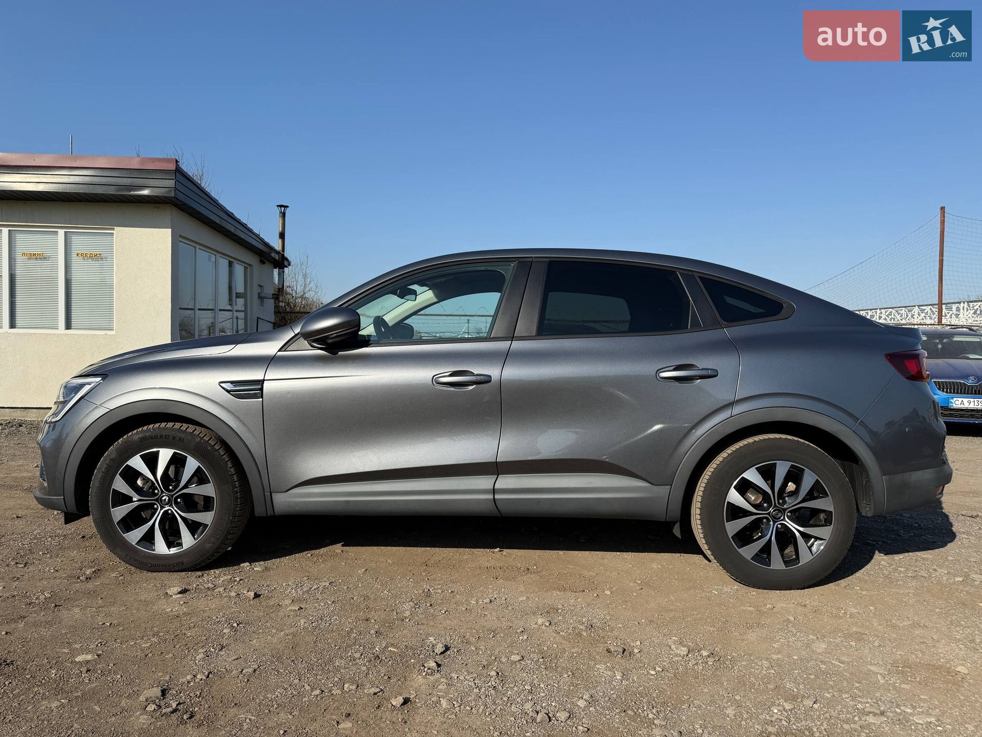 Renault Arkana 2021 VIN VF1RJL00068270327 фото оголошення 28 з 32