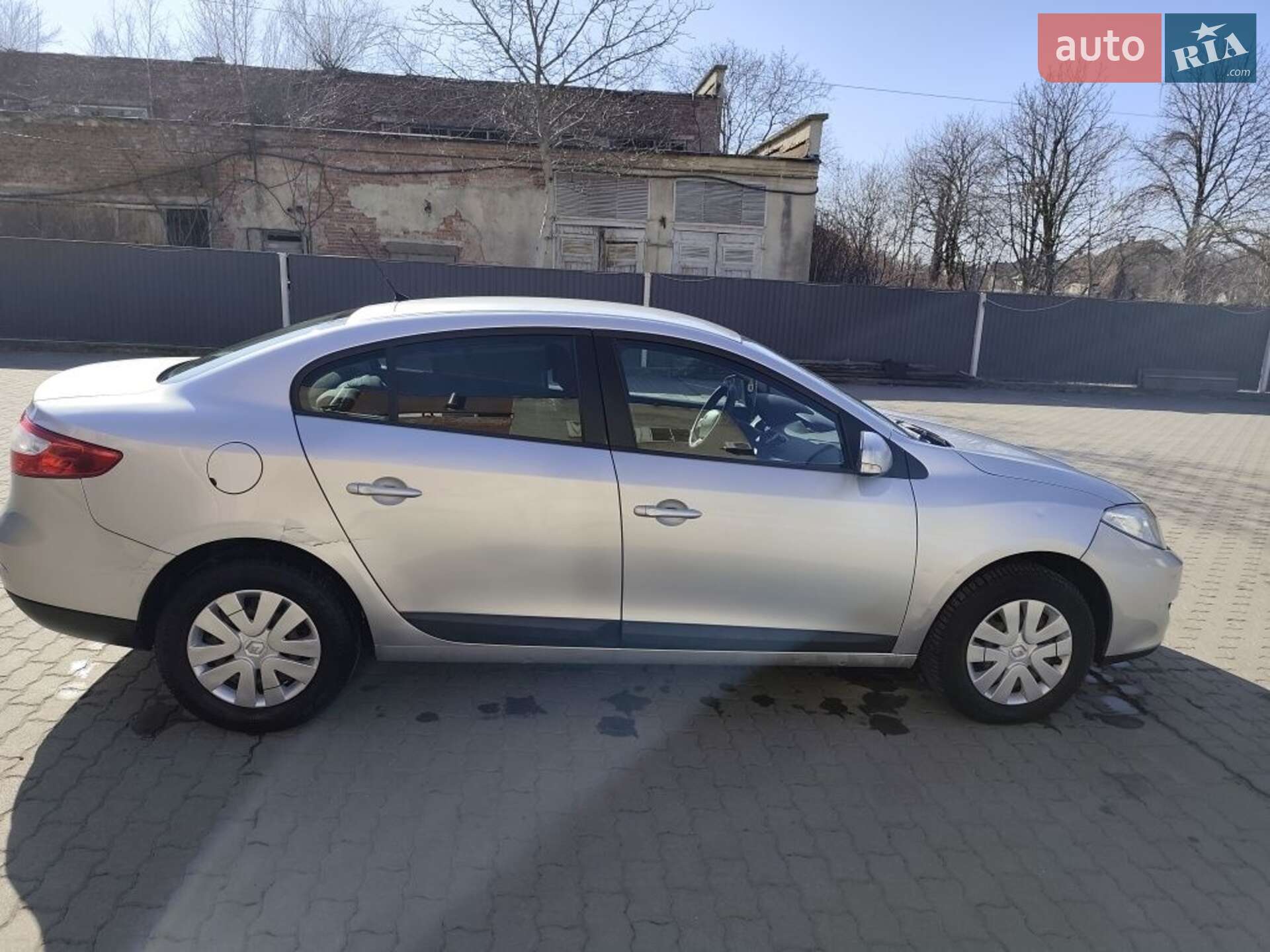 Renault Fluence 2011 VIN VF1LZBS0545593031 фото оголошення 4 з 20