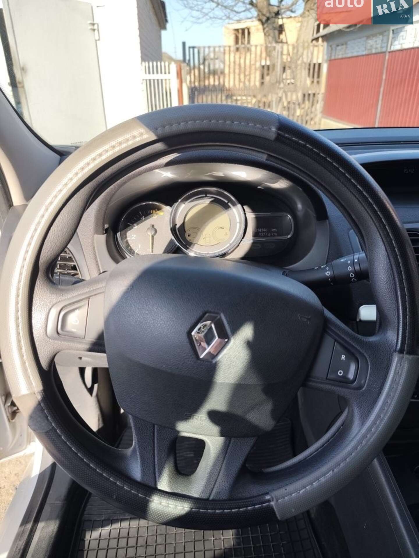 Renault Fluence 2011 VIN VF1LZBS0545593031 фото оголошення 8 з 20