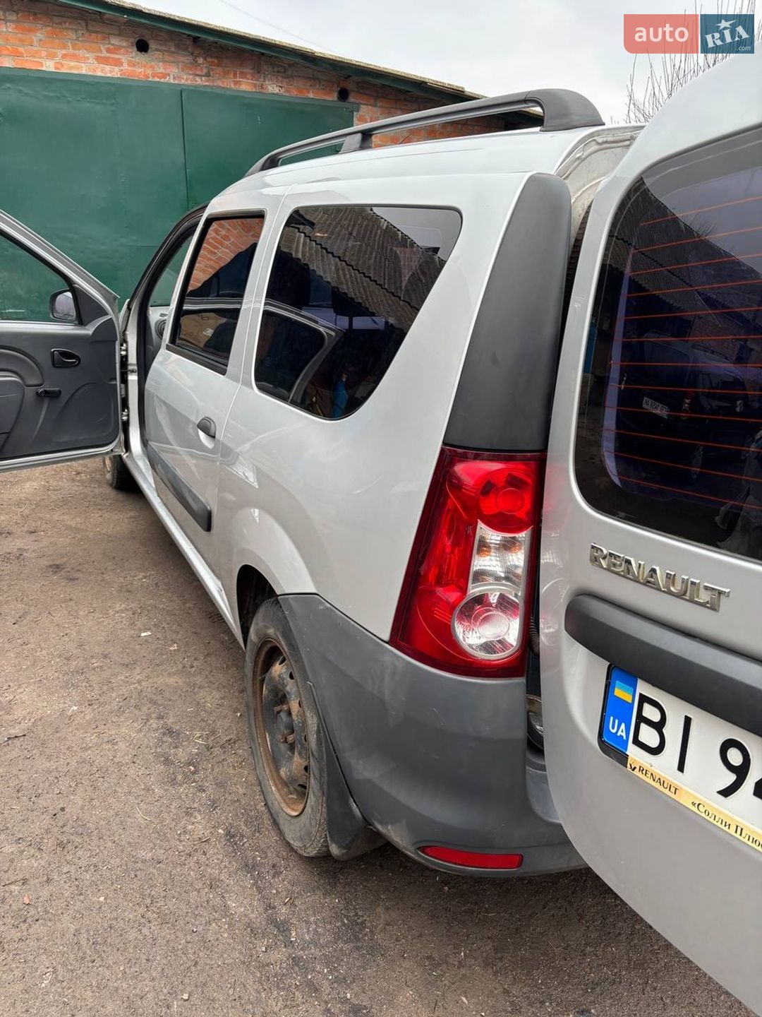 Renault Logan MCV 2011 VIN VF1KSRB1545549674 фото оголошення 3 з 12