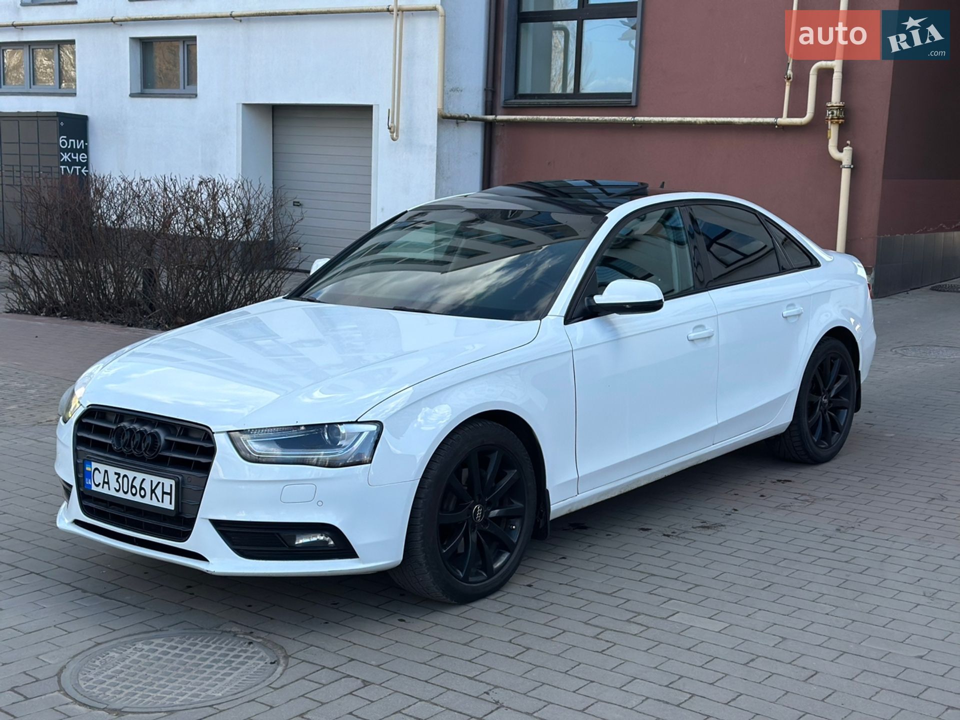 Audi A4 2015 VIN WAUZZZ8K8FN031867 фото оголошення 2 з 23