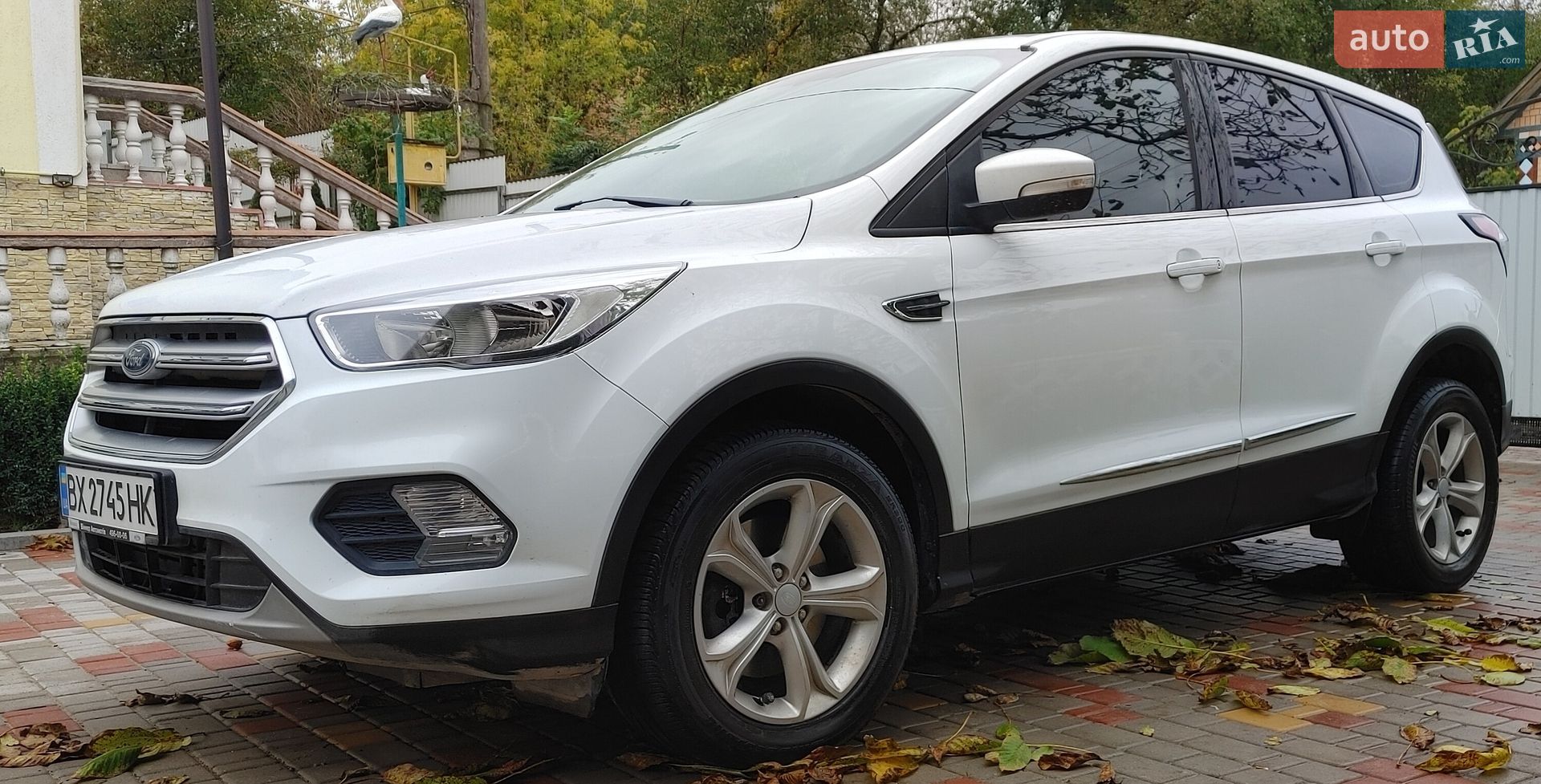 Ford Kuga 2017 VIN WF0AXXWPMAHA47322 фото оголошення 3 з 32