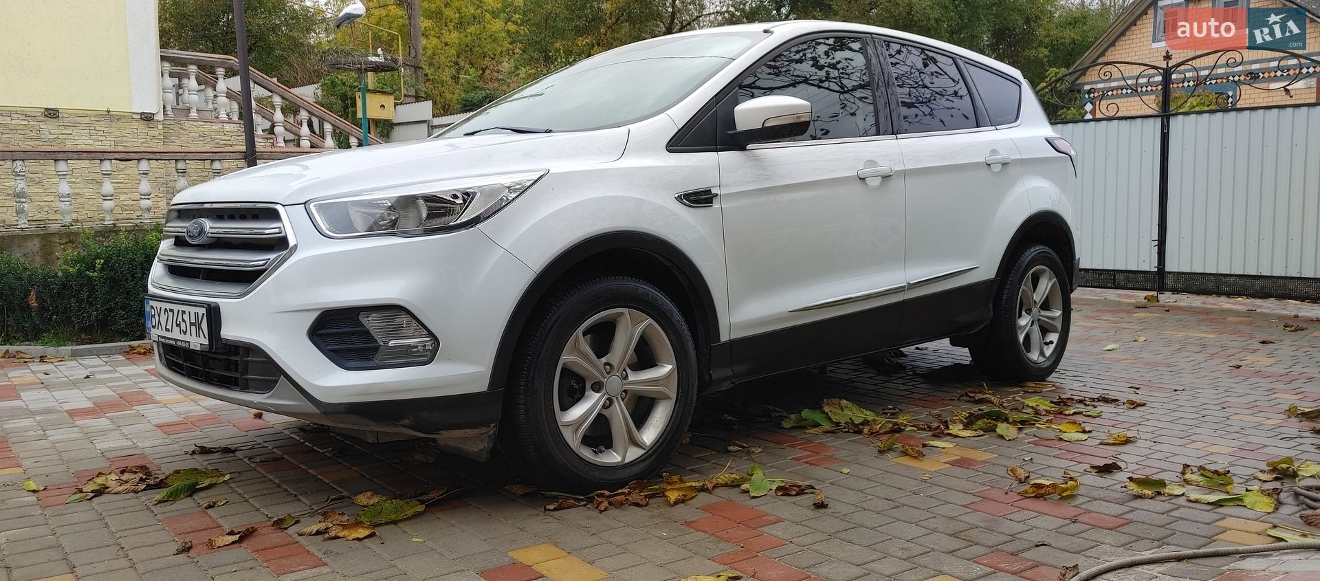 Ford Kuga 2017 VIN WF0AXXWPMAHA47322 фото оголошення 10 з 32