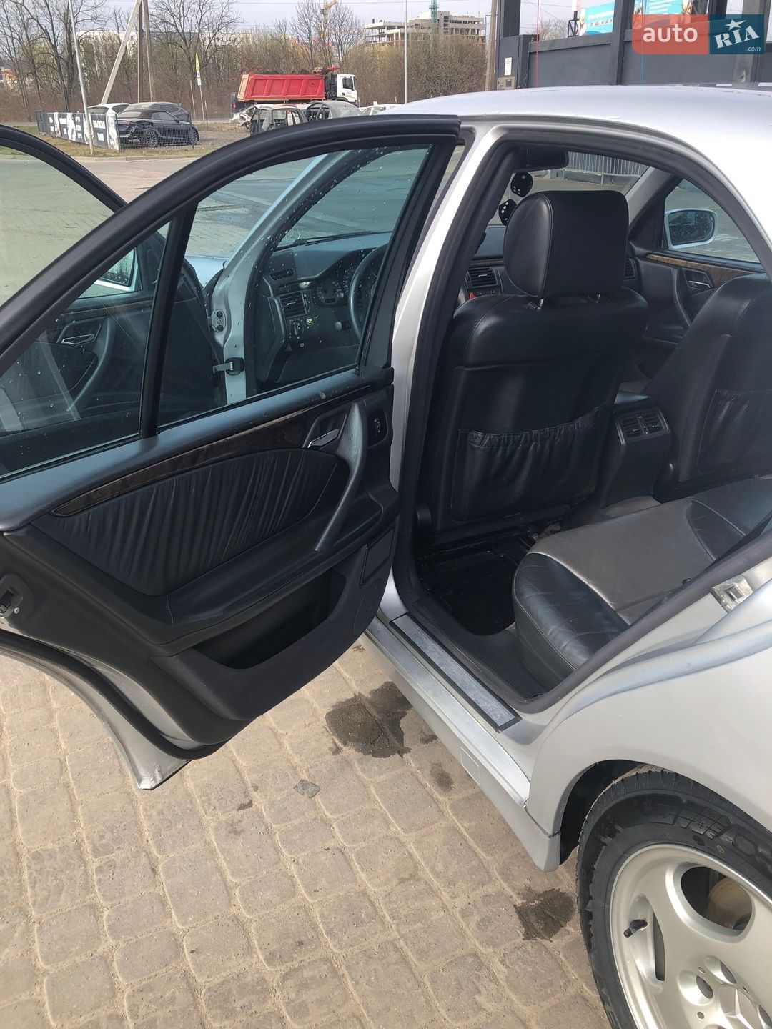 Mercedes-Benz E-Class 2001 VIN WDB2100161B328603 фото оголошення 10 з 20