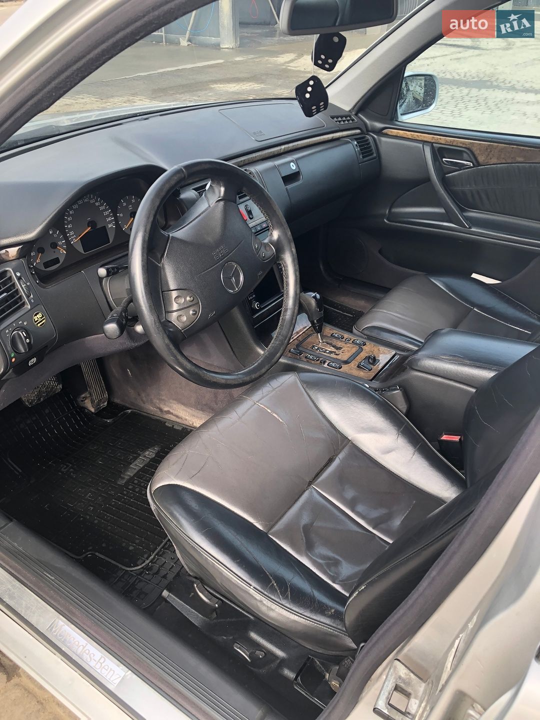 Mercedes-Benz E-Class 2001 VIN WDB2100161B328603 фото оголошення 11 з 20