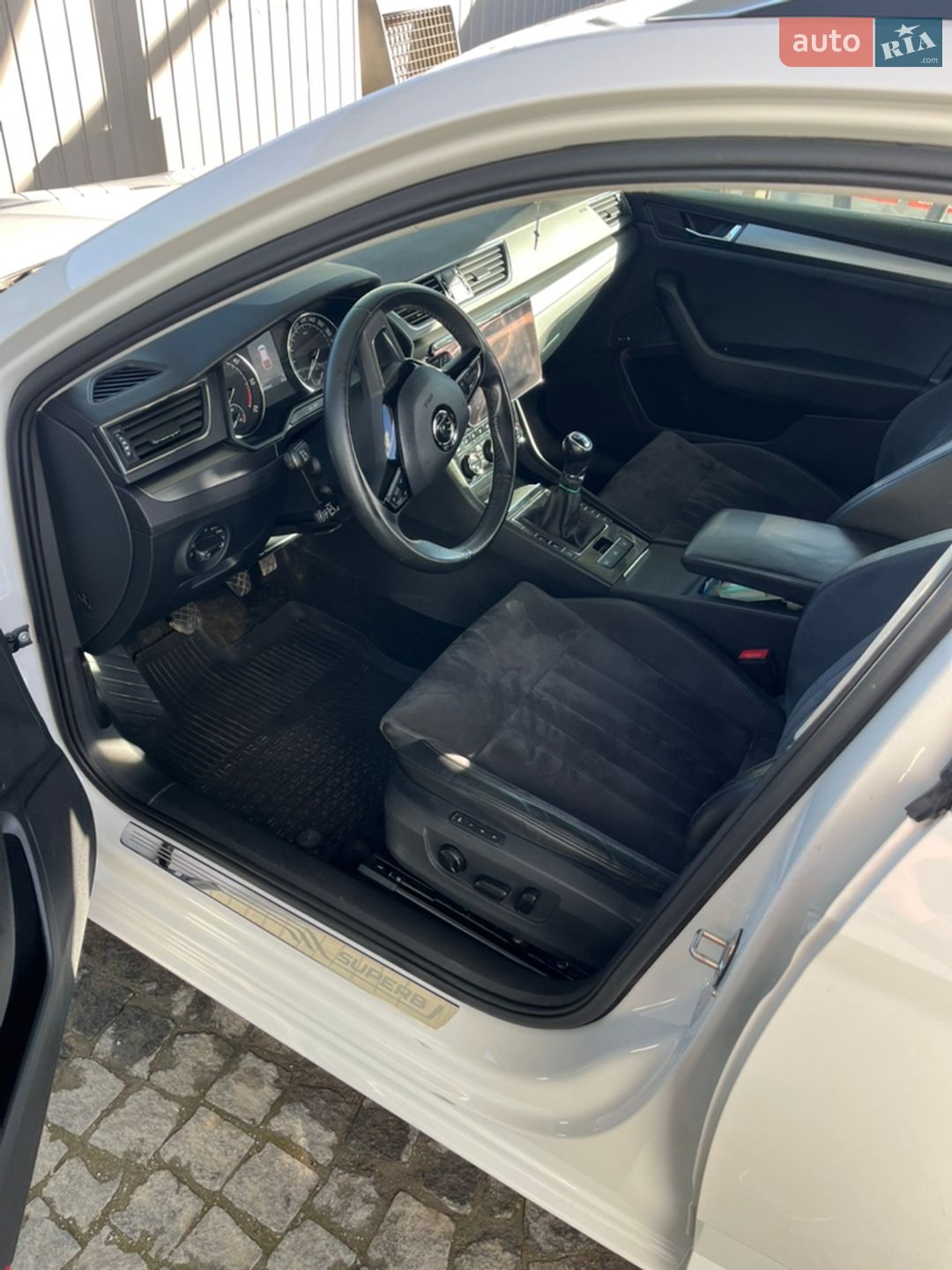 Skoda Superb 2018 VIN TMBLH7NP4J7583878 фото оголошення 25 з 26