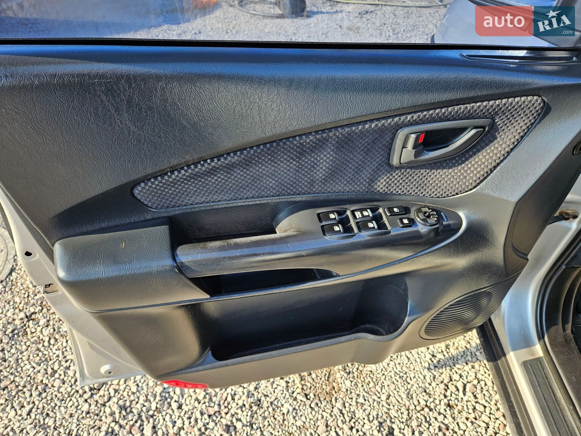 Hyundai Tucson 2006 VIN Y6LJN81BP6L001867 фото оголошення 9 з 20