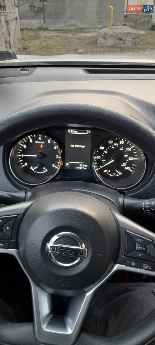 Nissan Rogue 2017 VIN KNMAT2MV3HP554987 фото оголошення 9 з 12