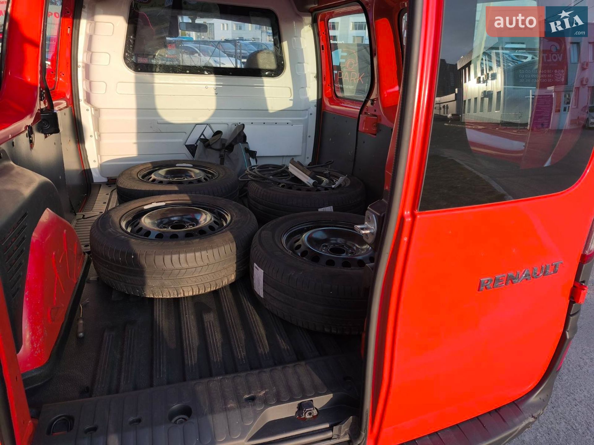 Renault Kangoo 2021 VIN VF1FW000667013679 фото оголошення 38 з 57