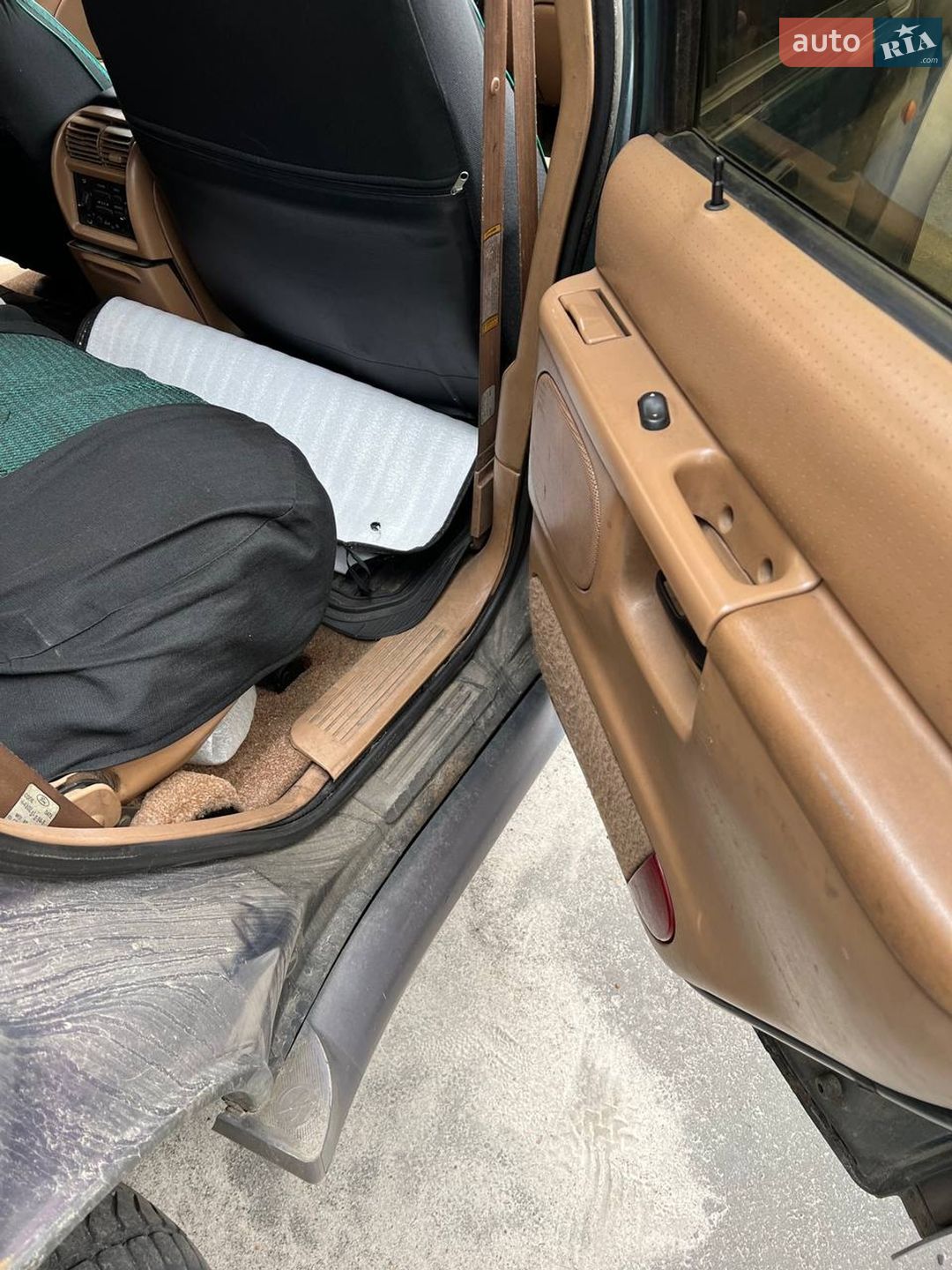 Ford Explorer 1995 VIN 1FMDU34X5SUA28429 фото оголошення 25 з 26