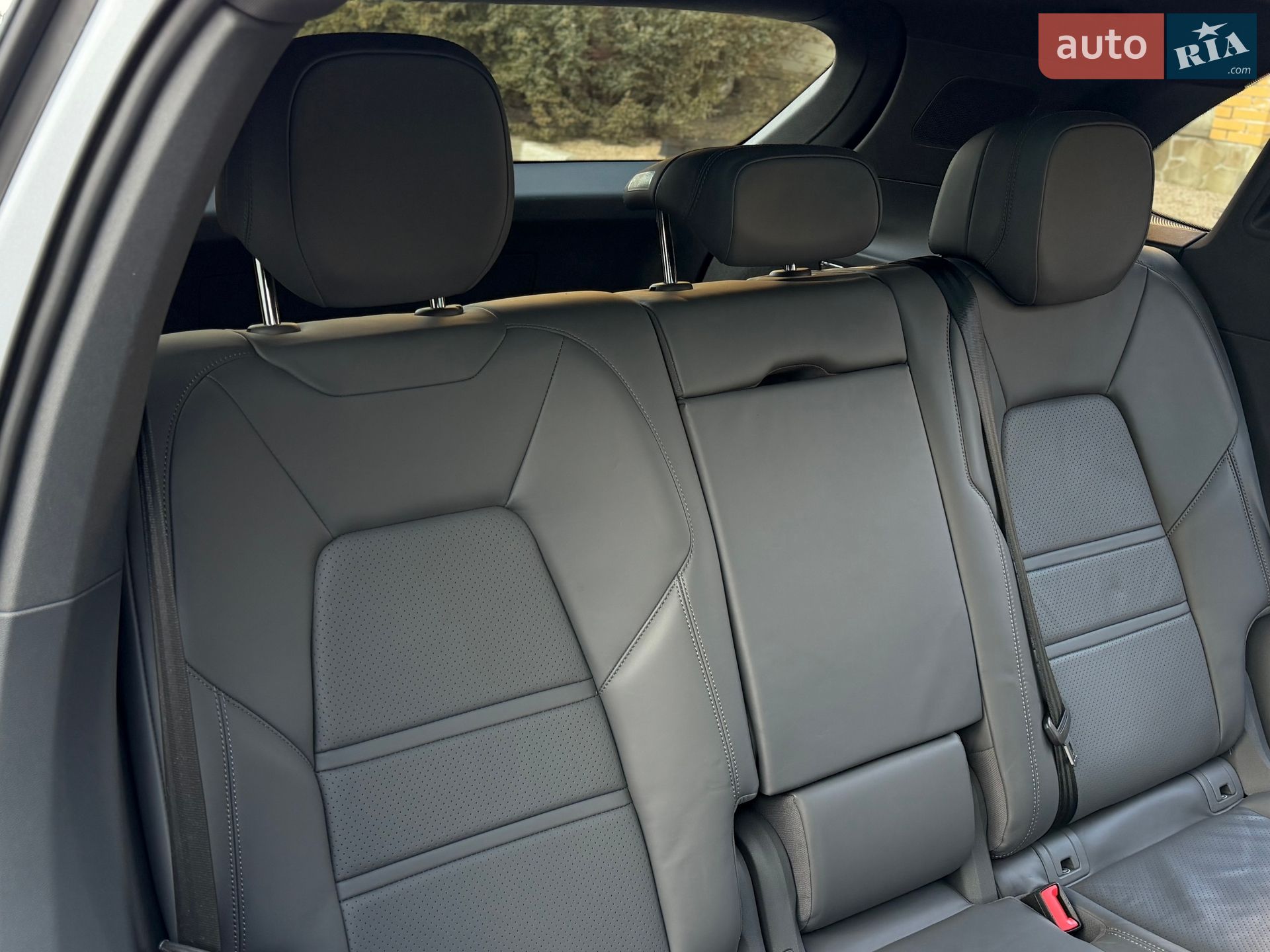 Porsche Cayenne 2018 VIN WP1AA2AYXKDA07985 фото оголошення 73 з 80
