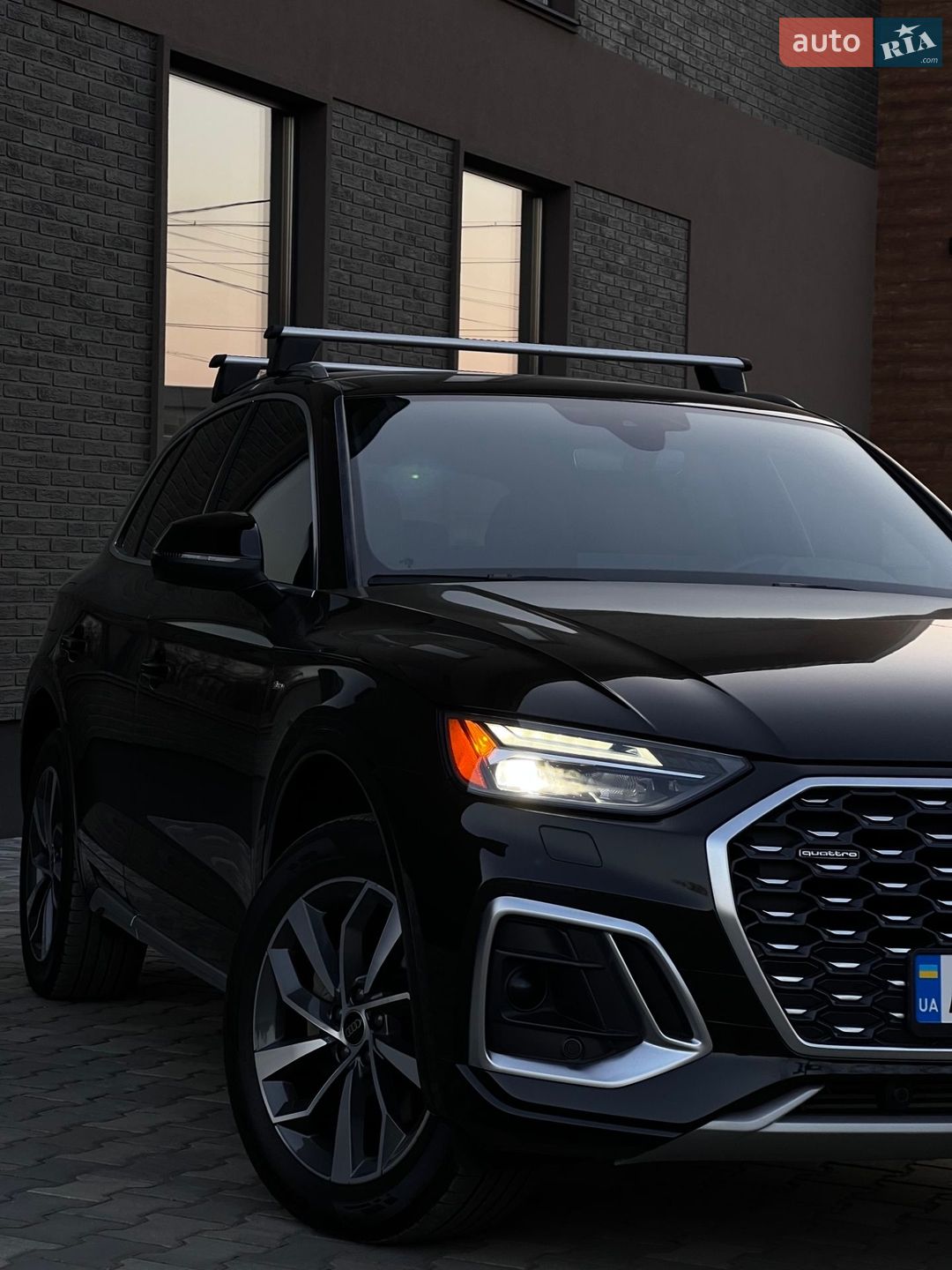 Audi Q5 2023 VIN WA1GAAFY4R2052306 фото оголошення 5 з 24