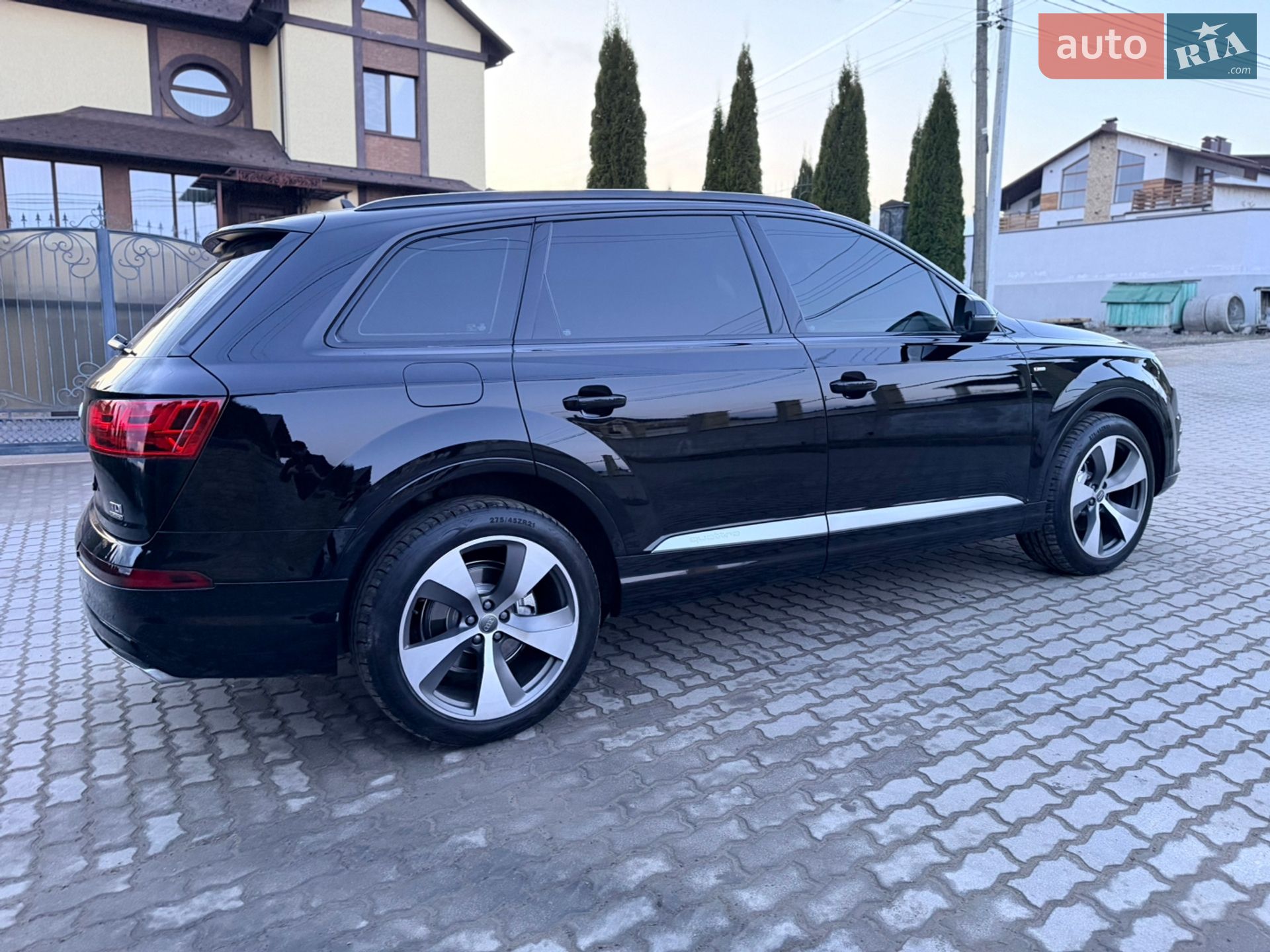 Audi Q7 2015 VIN WAUZZZ4MXGD031867 фото оголошення 8 з 135