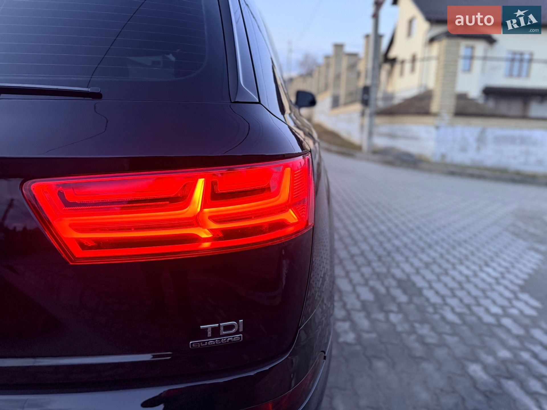Audi Q7 2015 VIN WAUZZZ4MXGD031867 фото оголошення 24 з 135