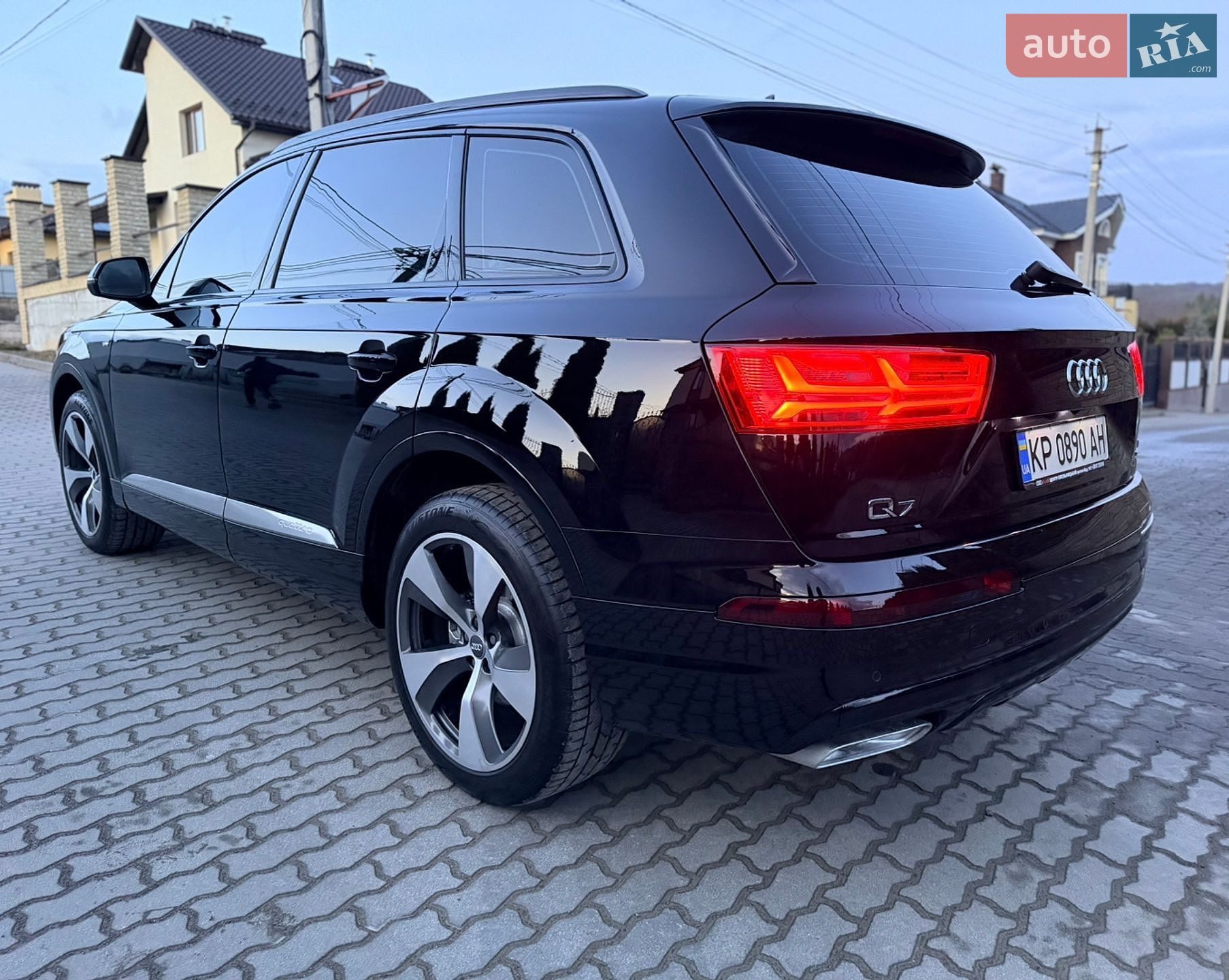Audi Q7 2015 VIN WAUZZZ4MXGD031867 фото оголошення 27 з 135